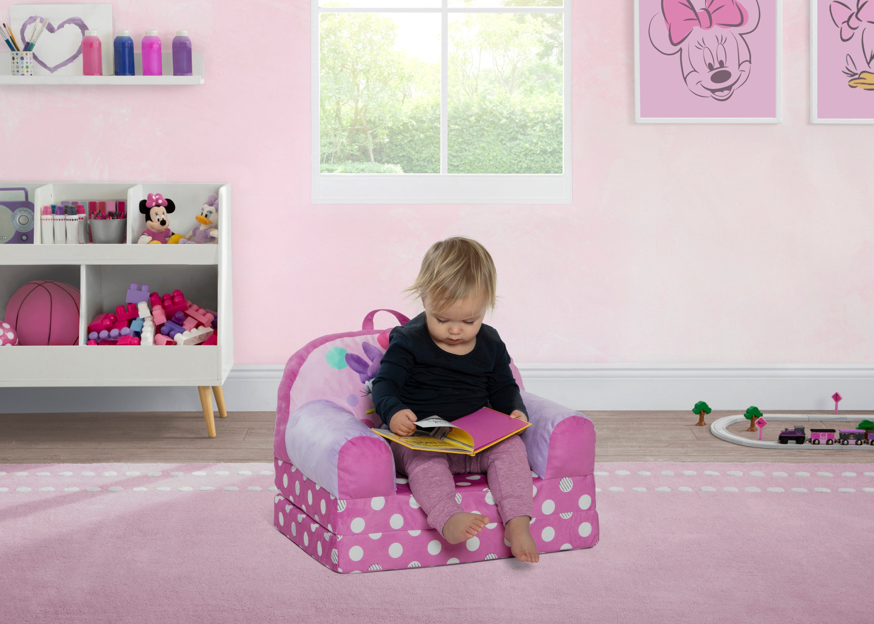 Minnie Mouse Cozee Buddy Flip Out Chair - Soft Plush Kids Lounge Chair for Bedroom & Playroom - Perfect for Reading, Relaxing, and Disney Movie Nights