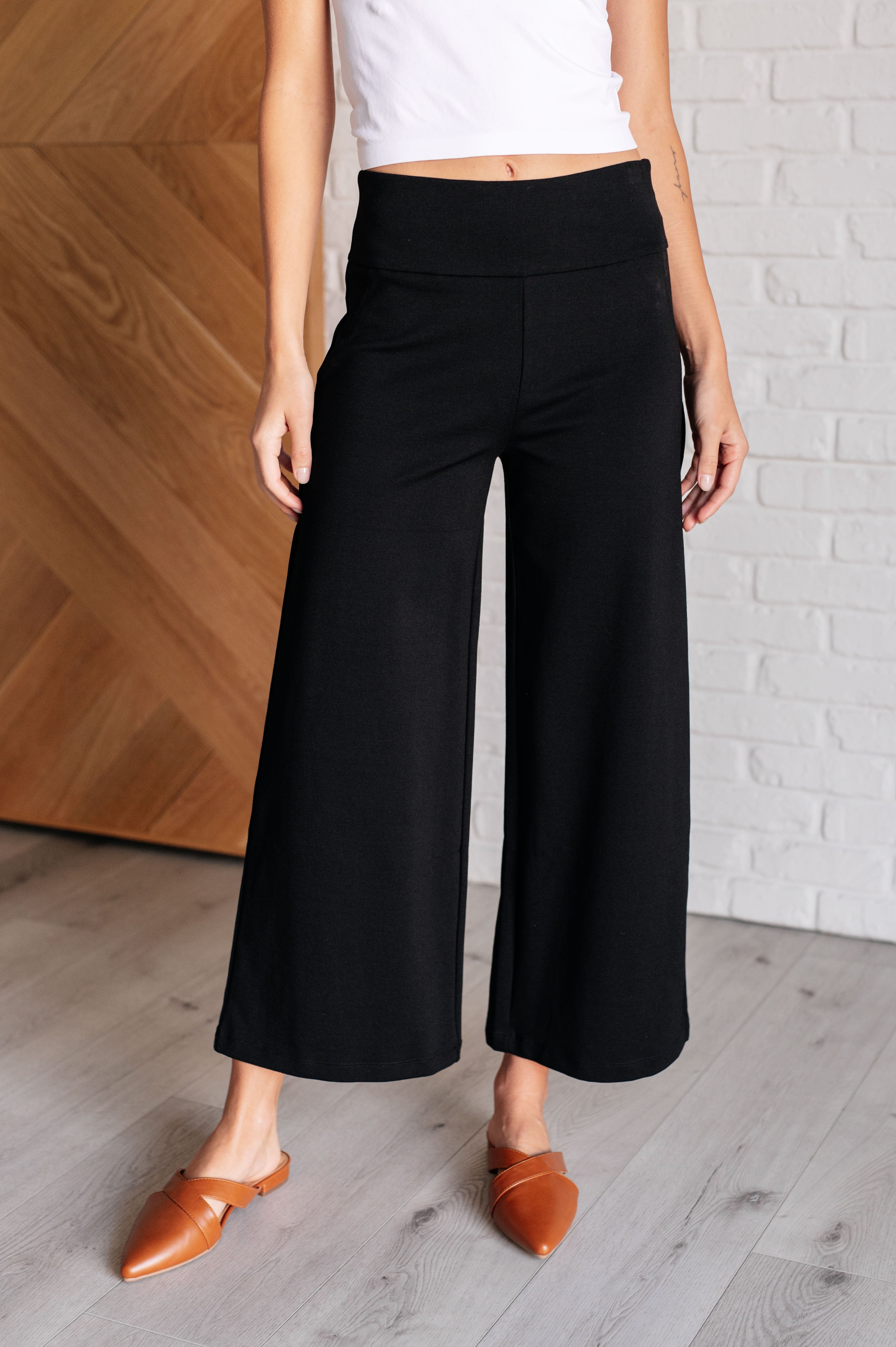 Magic Wide Leg Crop Pants for Women - High Waisted Stretchy Black Lounge Pants | Perfect for Yoga, Travel & Casual Wear