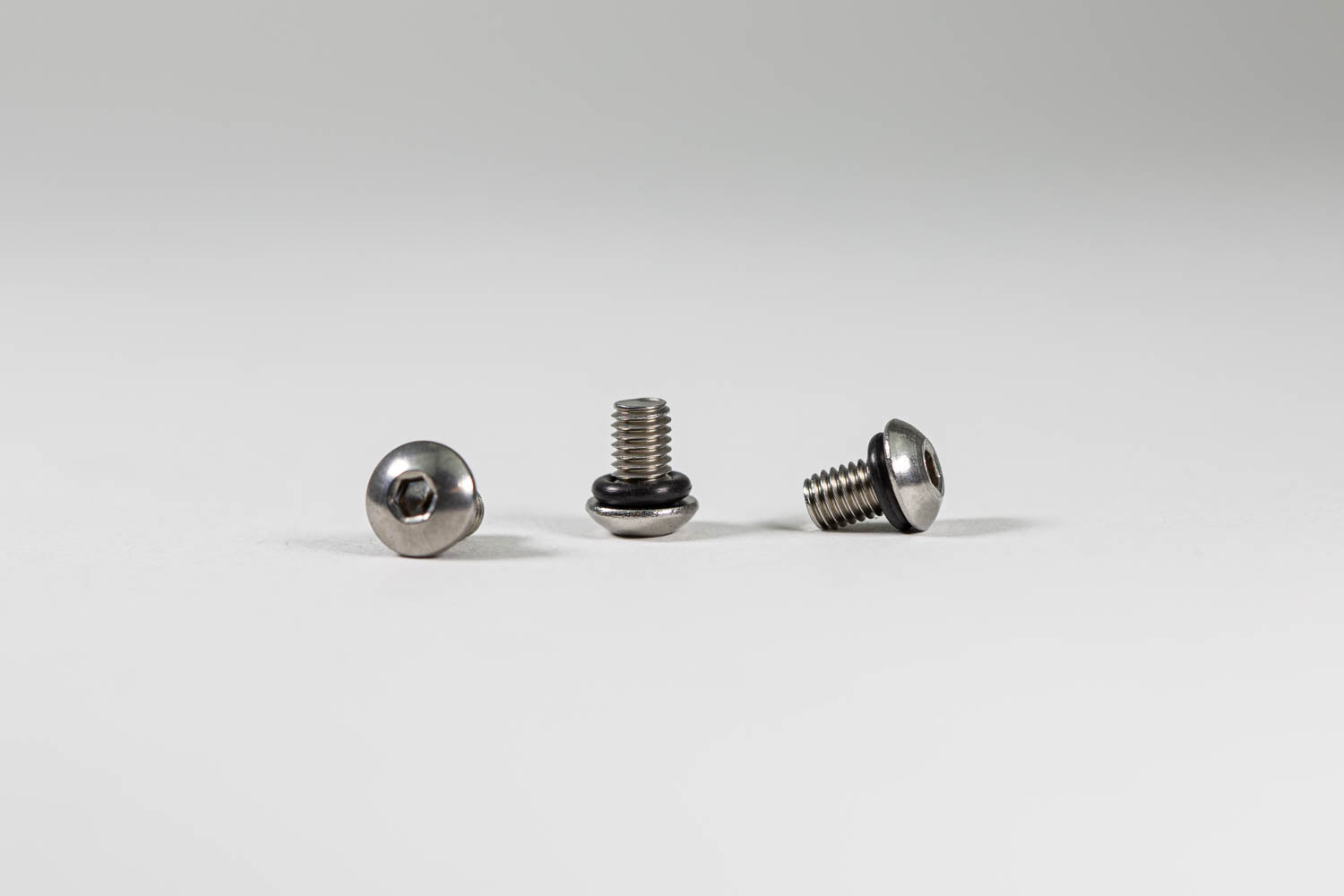 04 0160S SS Skid Pad Hardware Kit - 5x8 Button Head Bolts Without Ring | Heavy-Duty Fasteners for Trailers, Construction & Industrial Equipment
