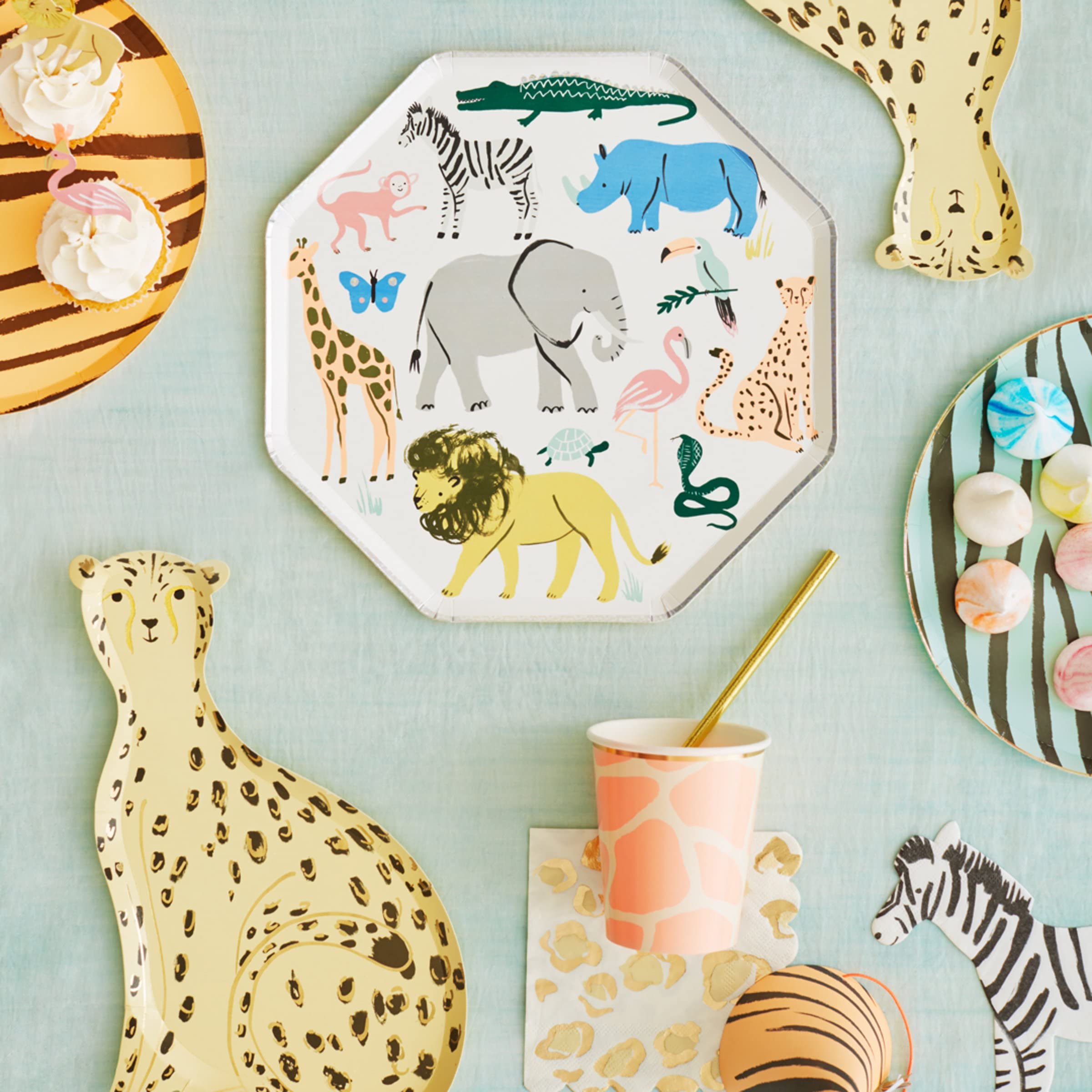Meri Meri Safari Animals Dinner Plates for Kids - 6 Pack Animal Themed Birthday Party Tableware - Perfect for Jungle Theme Parties, Baby Showers & Kids Celebrations