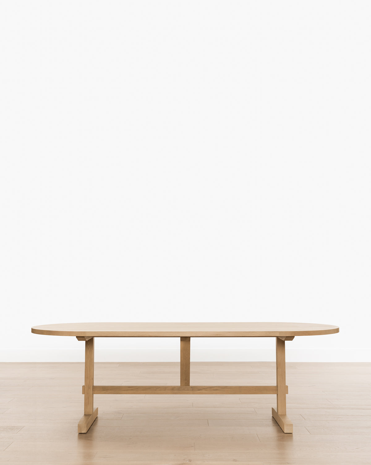 Giselle Oval Dining Table - Modern Wooden Kitchen Table for 6, Perfect for Family Gatherings & Dinner Parties
