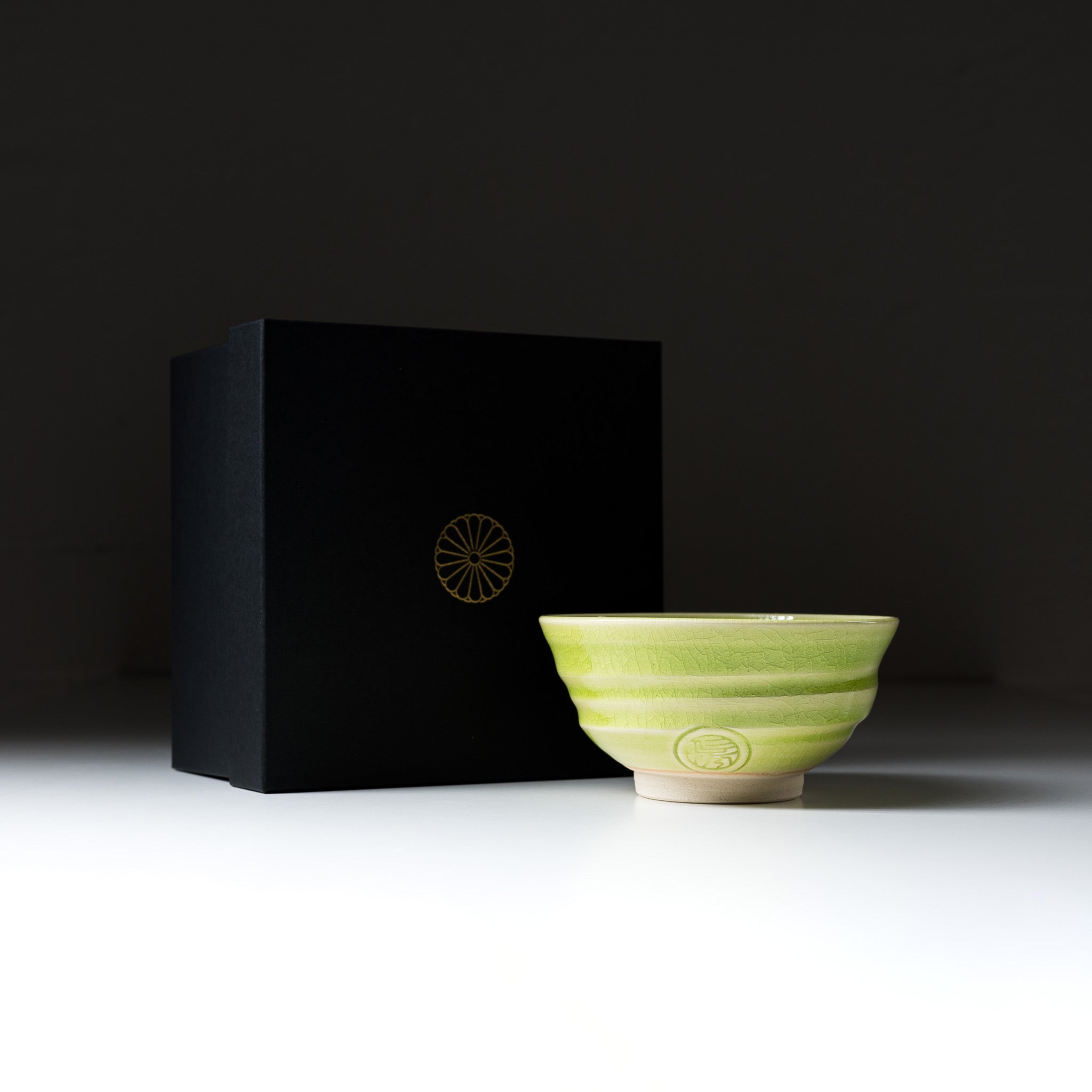 Premium NINSHU Matcha Bowl - Kaguya / かぐや - Authentic Japanese Ceramic Tea Cup for Traditional Tea Ceremony & Zen Meditation