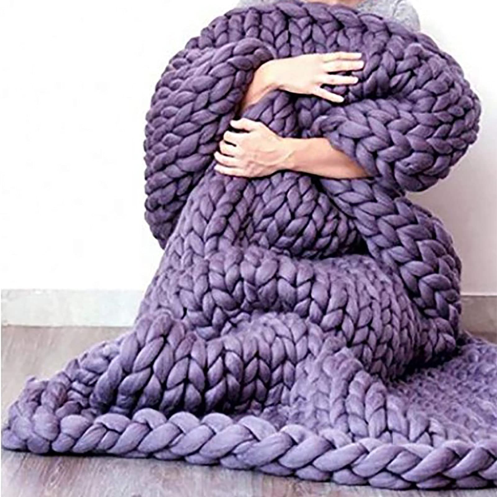 Chunky Knit Throw Blanket - Handmade Soft Wool Blanket for Bed, Couch & Floor - Cozy Home Decor for Bedroom, Living Room, Yoga & Car Use - Warm Knitted Bedspread for Winter Comfort