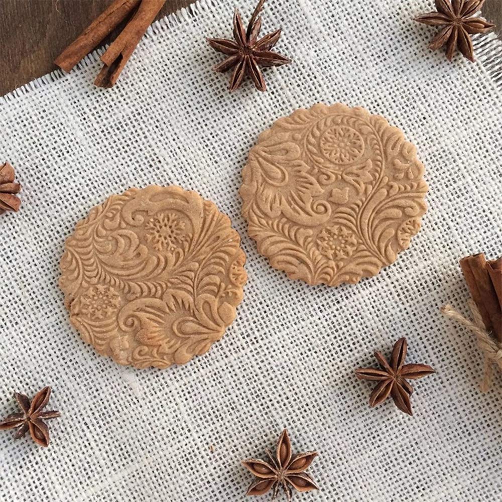 3D Engraved Wooden Rolling Pin for Baking - Embossed Cookie, Cake, Pastry & Pie Dough with Unique Patterns - Perfect Christmas & New Year Gift for Home Bakers & DIY Enthusiasts - Ideal for Holiday Baking, Wedding Favors & Creative Kitchen Decor