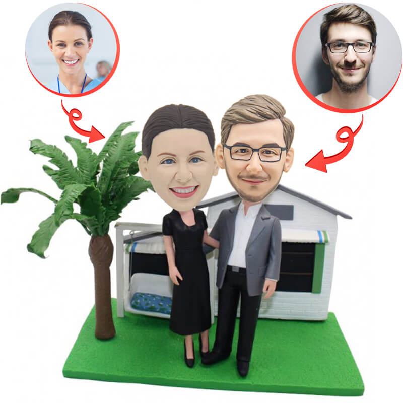 Custom Couple Bobbleheads - Personalized Anniversary Gift for Garden Lovers - Perfect for Wedding, Valentine's Day & Home Decor