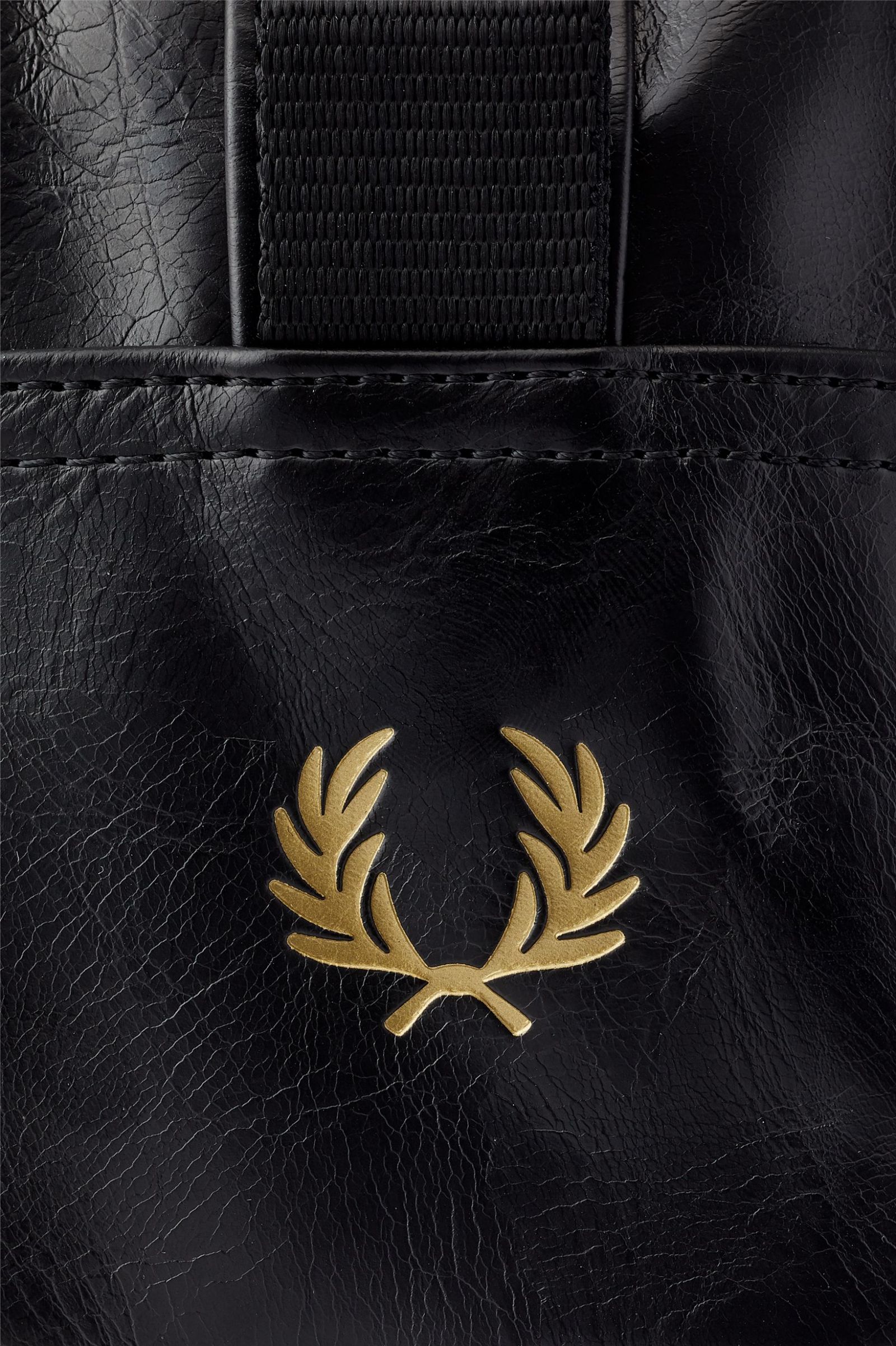 Fred Perry Arch Branded PU Wash Bag - Waterproof Travel Toiletry Bag for Men & Women - Perfect for Gym, Camping, and Business Trips
