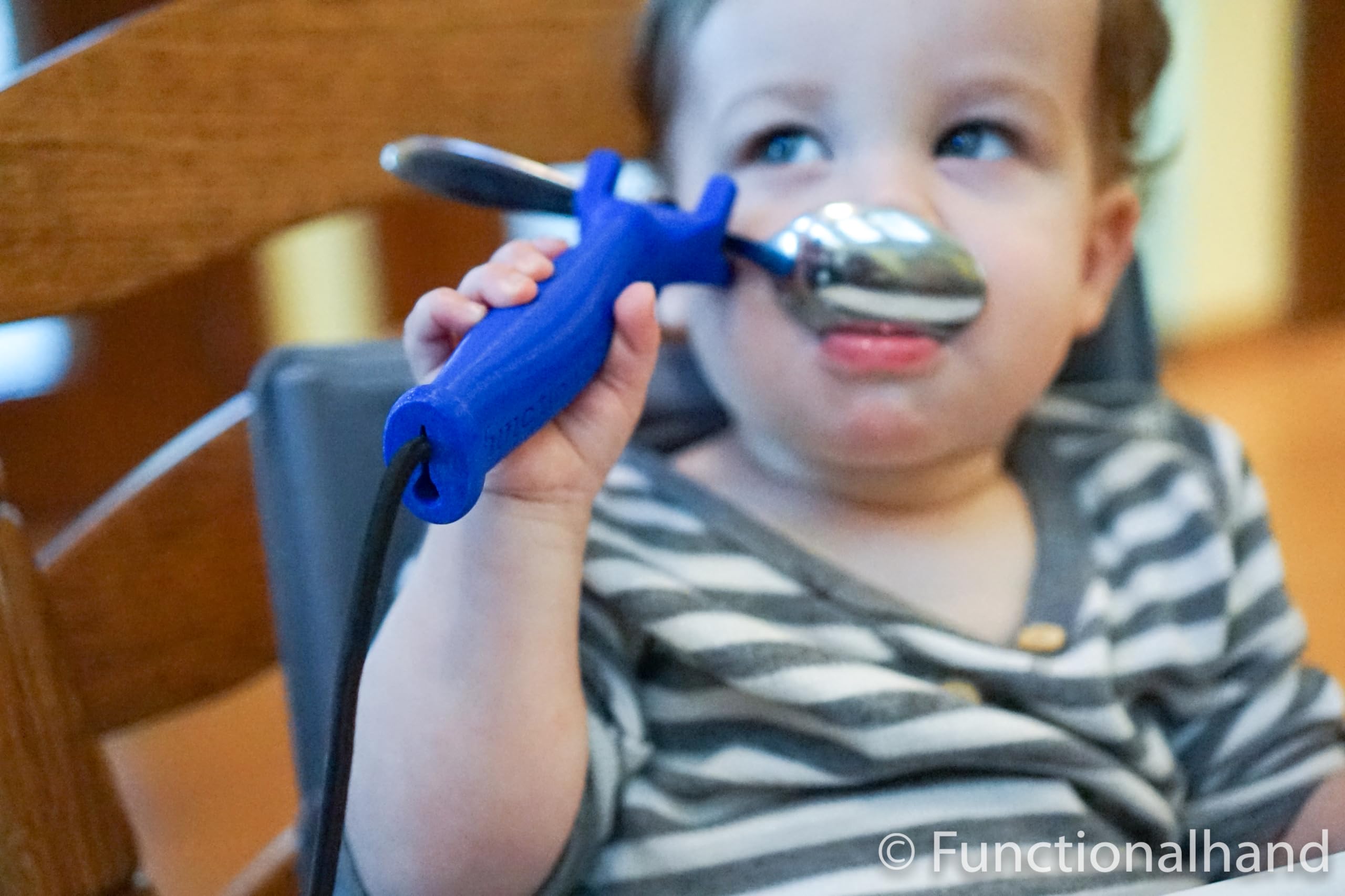 Universal Handle for Hand Disabilities - Blue, Assistive Grip Aid for Daily Use