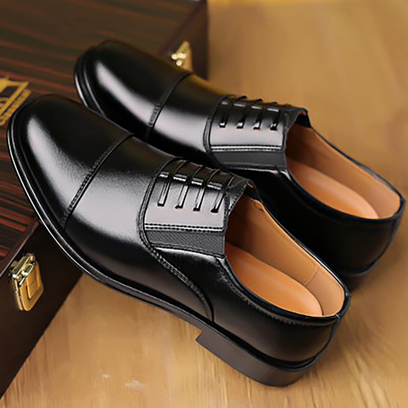 Best Men's Orthopedic Leather Dress Shoes, White Flip Flops, Black Slides, Retro Sneakers, Pool Shoes, Canvas Deck Shoes, Blue & Navy Boat Shoes for Casual, Formal, and Outdoor Activities
