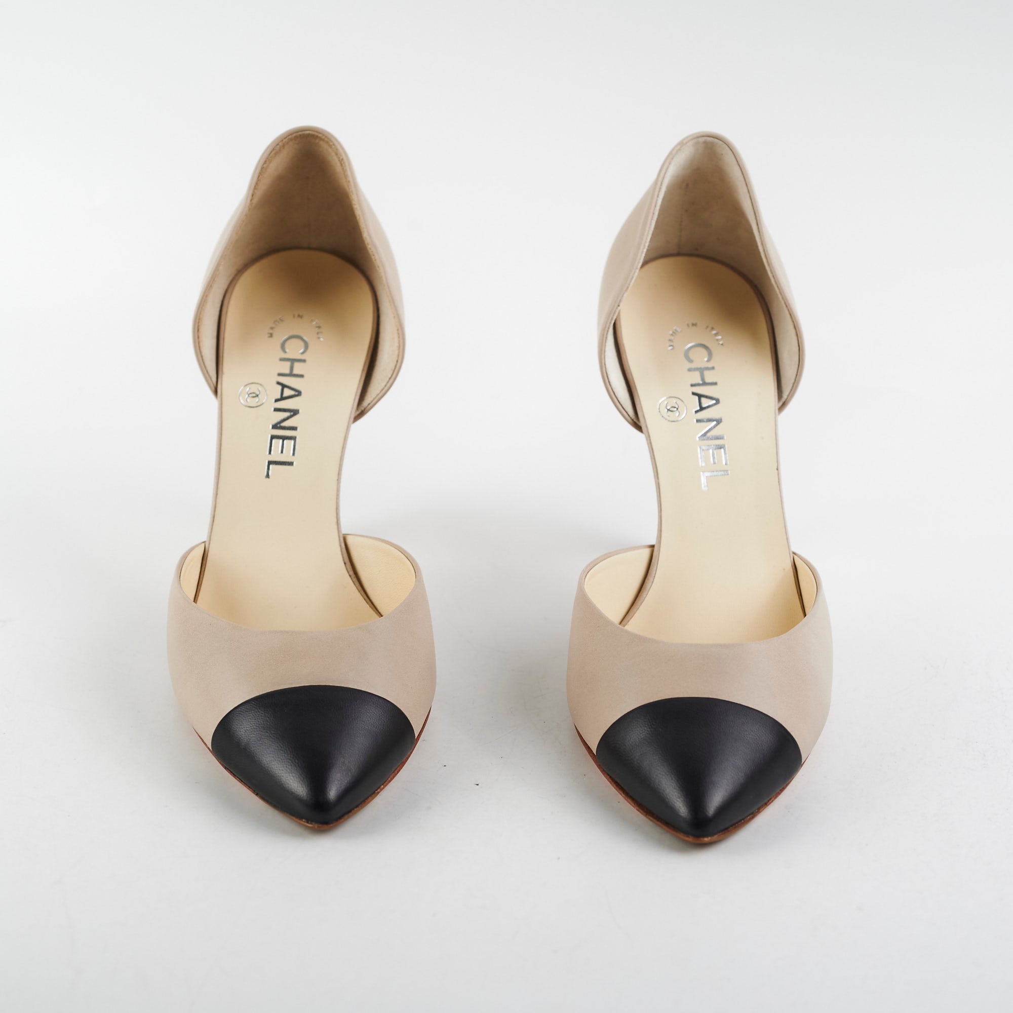 Chanel Cream Leather Heels Women's Size 38.5 - Elegant Luxury Pumps for Weddings, Parties & Formal Events
