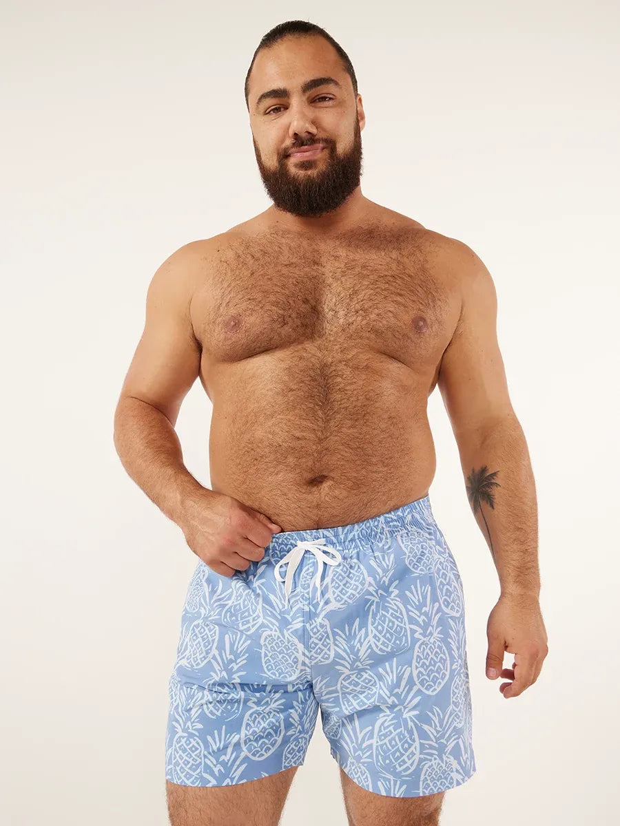 Chubbies 5.5 Inch The Thighnapples Swim Trunks - Medium Blue | Quick-Dry Men's Swim Shorts for Beach, Pool & Vacation | Comfortable Swimwear for Summer Water Activities