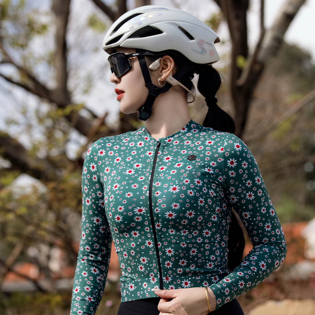 Sweet Floral Green Women's Long Sleeve Jersey Top - Comfortable Casual Blouse for Spring & Summer Outings, Work, and Date Nights
