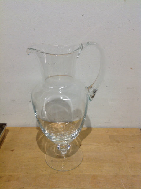 12-Cup Glass Pitcher with Sturdy Base - Perfect for Iced Tea, Lemonade & Summer Beverages - Elegant Serving Pitcher for Parties, BBQs & Outdoor Gatherings