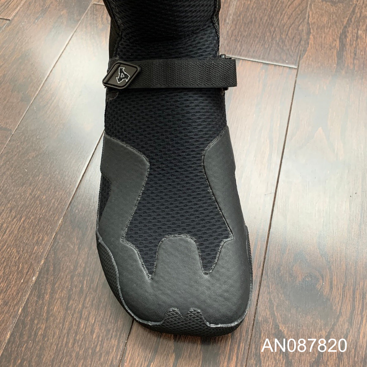 XCEL Infiniti 8mm Round Toe Booties - Comfortable & Durable Women's Winter Boots for Snow, Ice & Cold Weather Protection