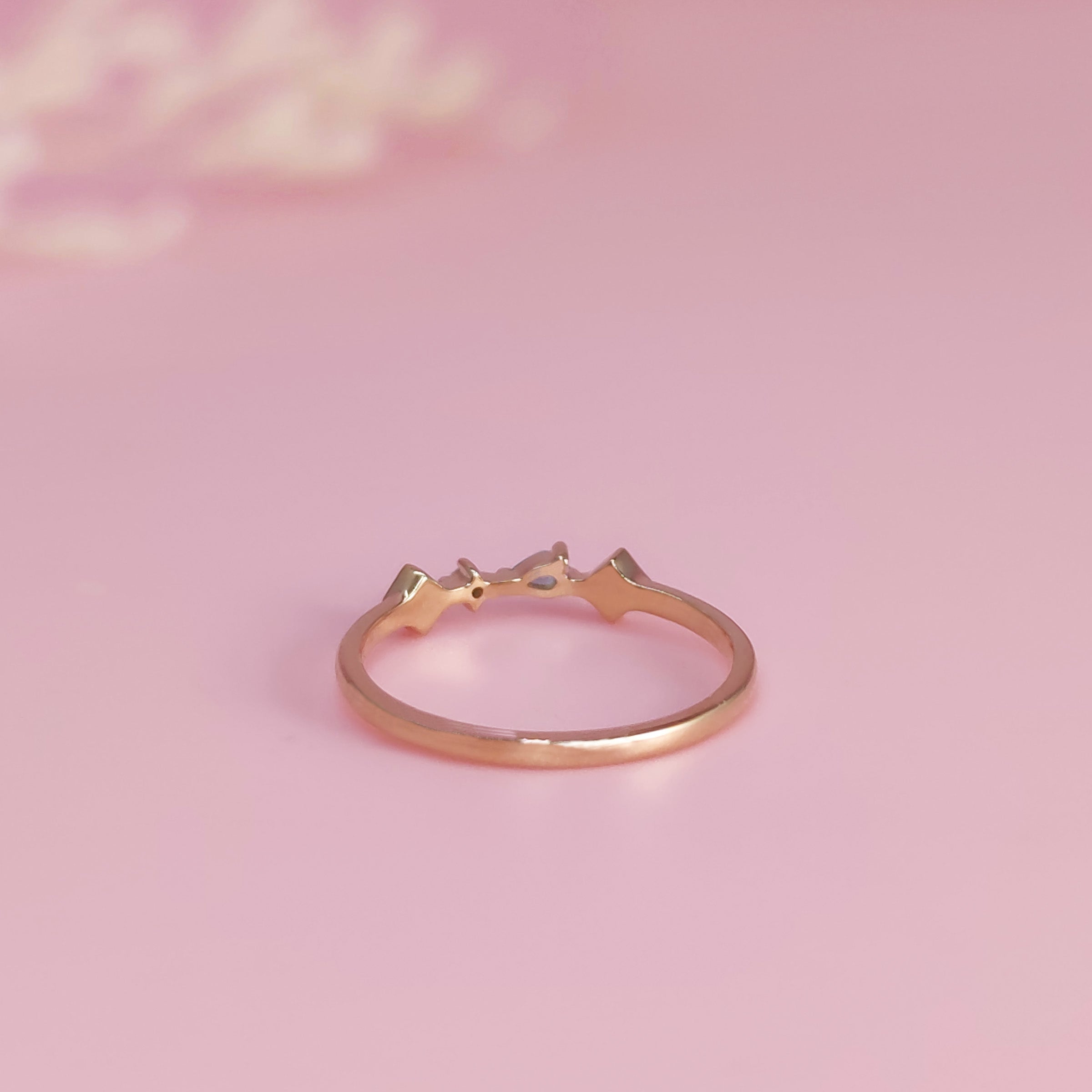 Starlit Whimsy Ashes Ring with Birthstone - Elegant Memorial Jewelry for Women, Perfect for Remembrance, Anniversaries & Special Occasions