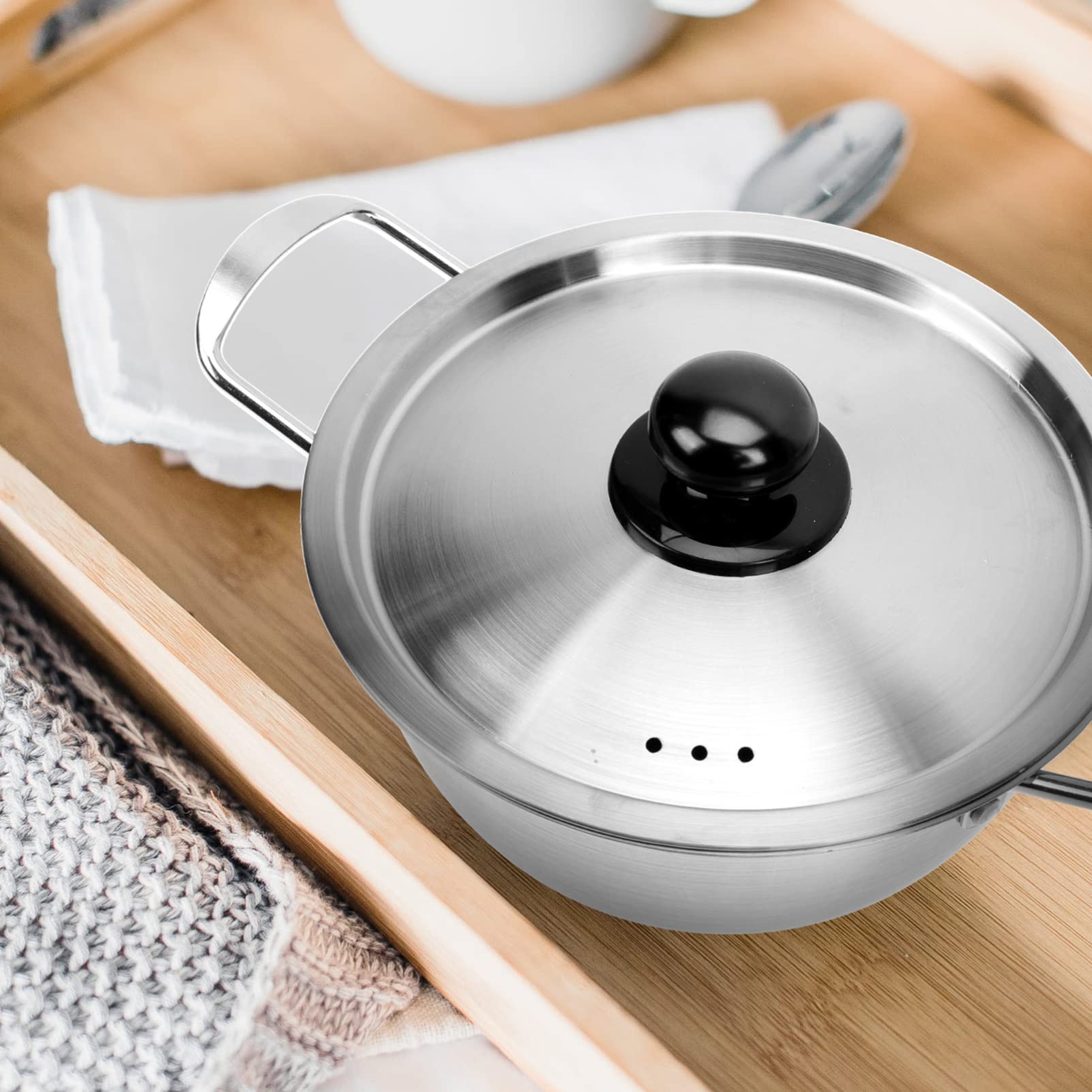 ERINGOGO 16cm Stainless Steel Korean Ramen Noodle Pot with Lid - Nonstick Soup Cooking Pot, Small Pasta Saucepan for Induction & Stovetop - Perfect for Camping, Dorm Cooking & Asian Cuisine