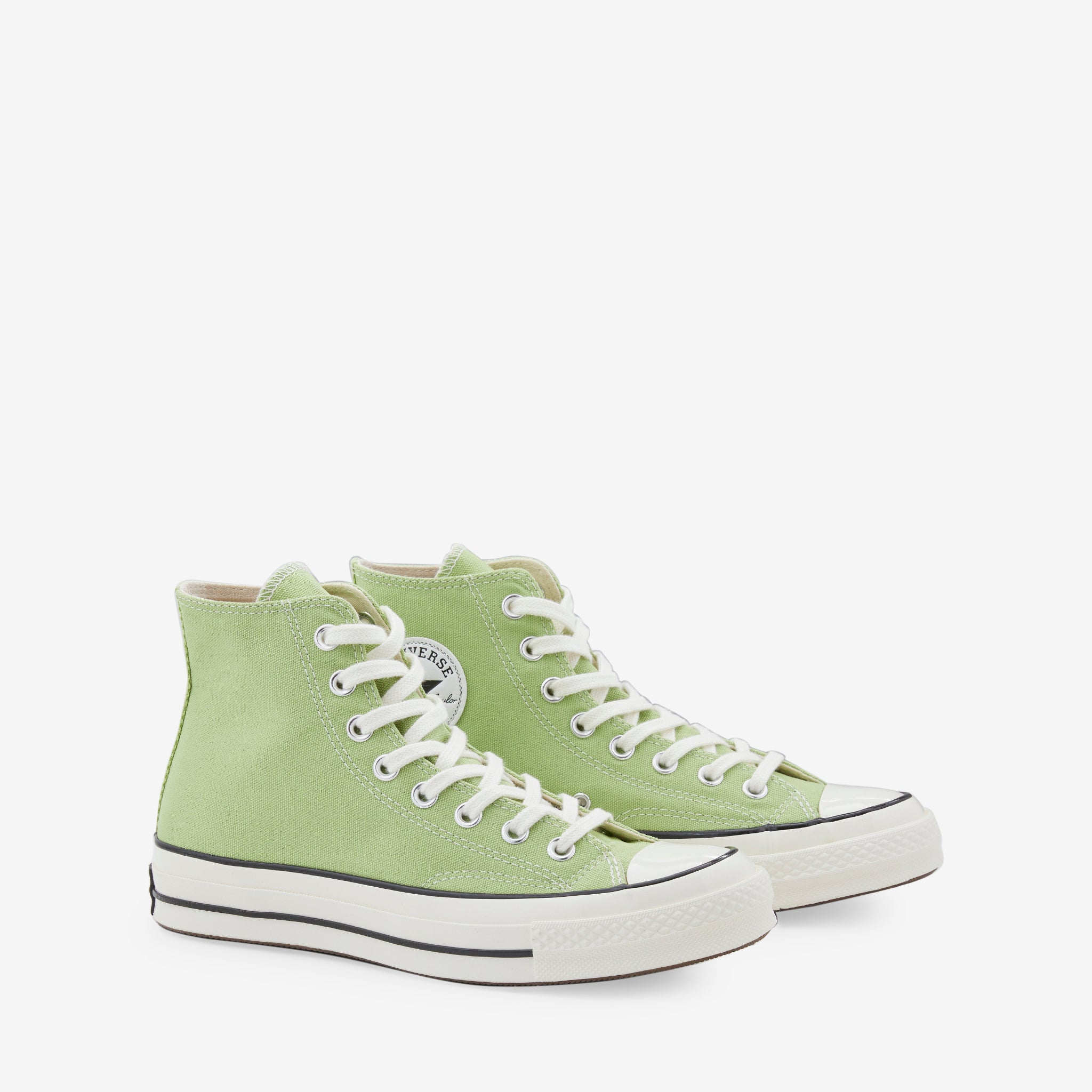 Chuck Taylor '70 Hi Sneakers in Vitality Green - Classic High-Top Canvas Shoes for Men & Women - Perfect for Casual Wear, Street Style & Skateboarding
