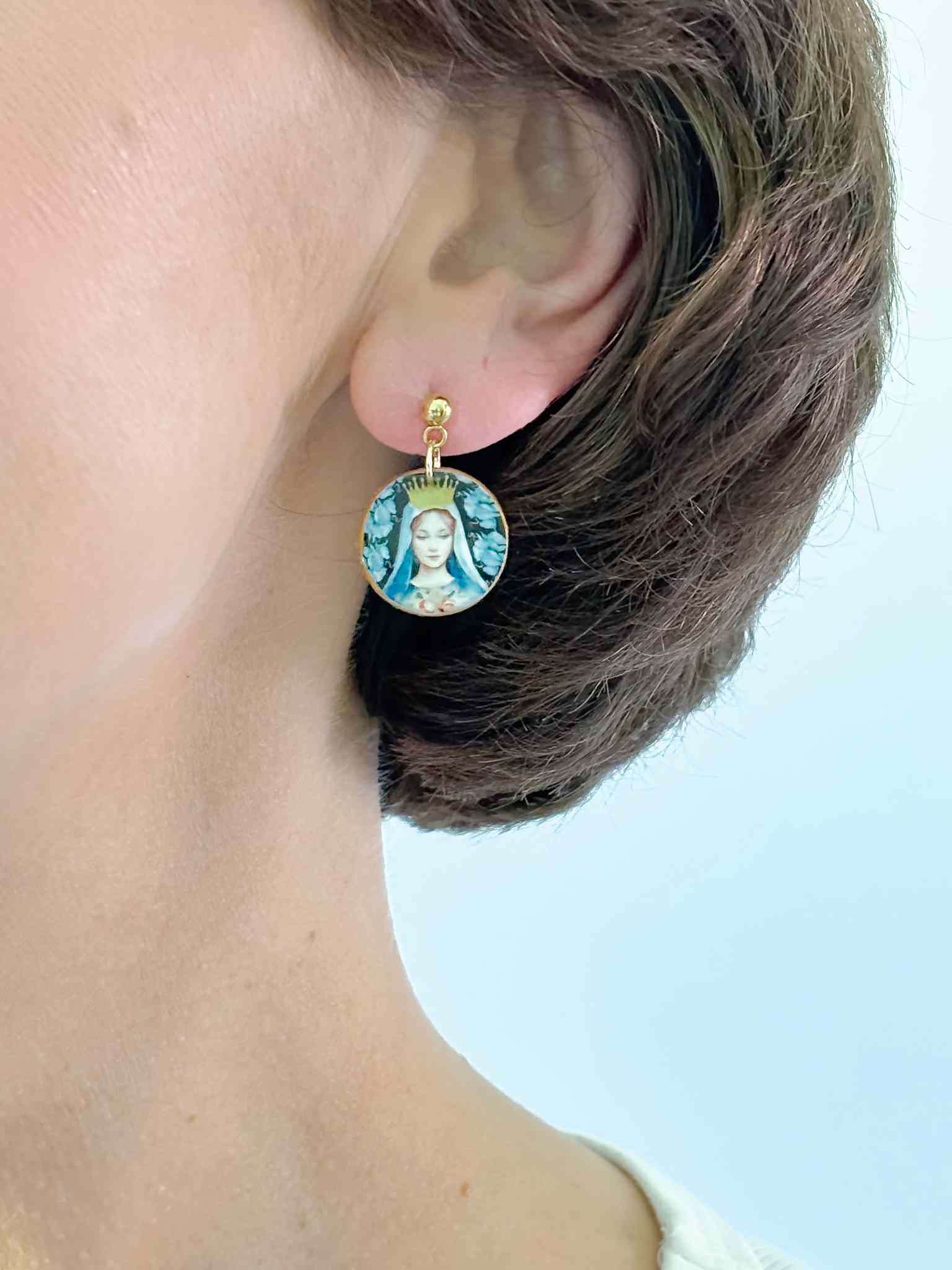 Handmade Queen Mary Earrings - Vintage Style Dangle Earrings for Women, Perfect for Weddings, Parties & Special Occasions