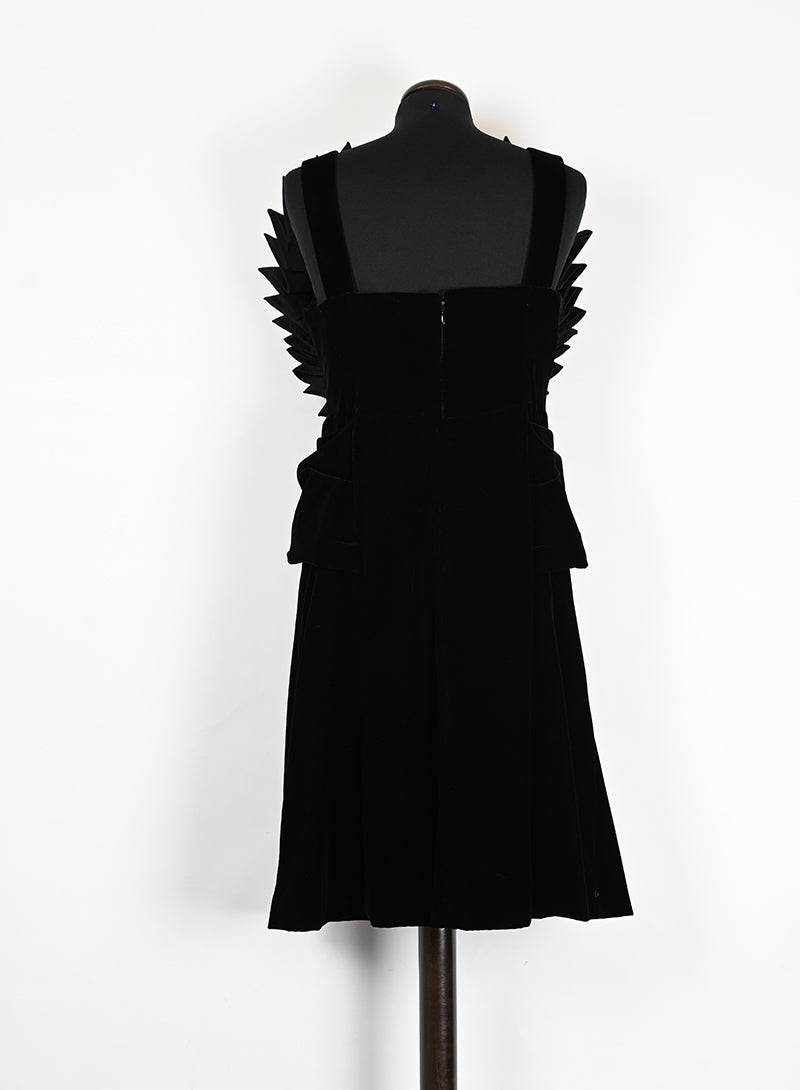Giorgio Armani Black Velvet Dress Size 44 | Elegant Evening Gown for Parties & Special Occasions