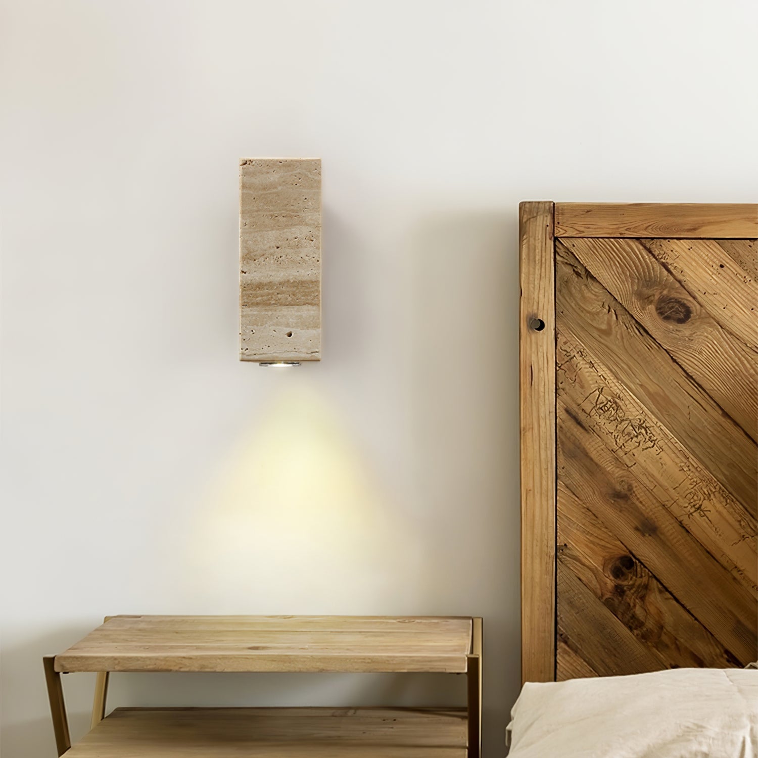 Modern LED Wall Sconce Plug-in Light Fixture - Adjustable Swing Arm for Bedroom, Living Room & Hallway Lighting - Energy Efficient Indoor Wall Lamp with On/Off Switch