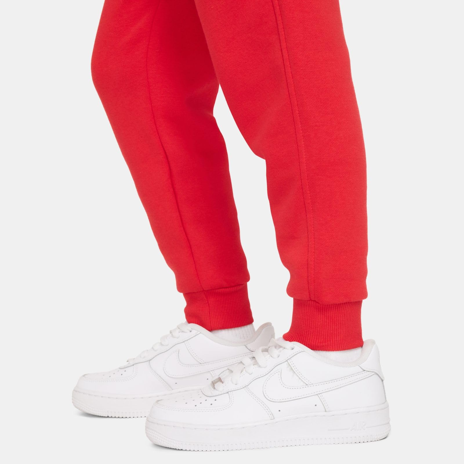 Nike Unisex Kids' Sportswear Club Fleece Joggers - Soft & Comfortable Athletic Pants for Boys & Girls - Perfect for School, Play & Casual Wear