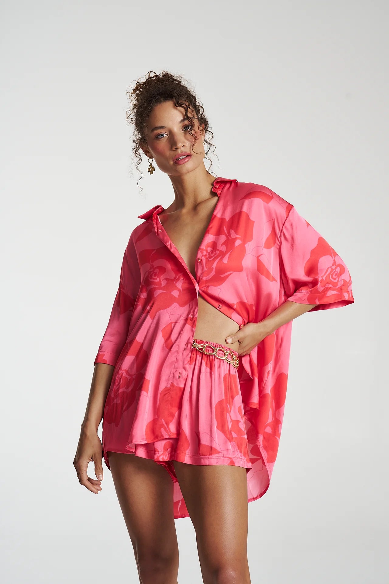 Big Shirt - A Rose by Any Other Name | Stylish Oversized Tee for Women & Men | Perfect for Casual Wear, Lounge & Street Fashion