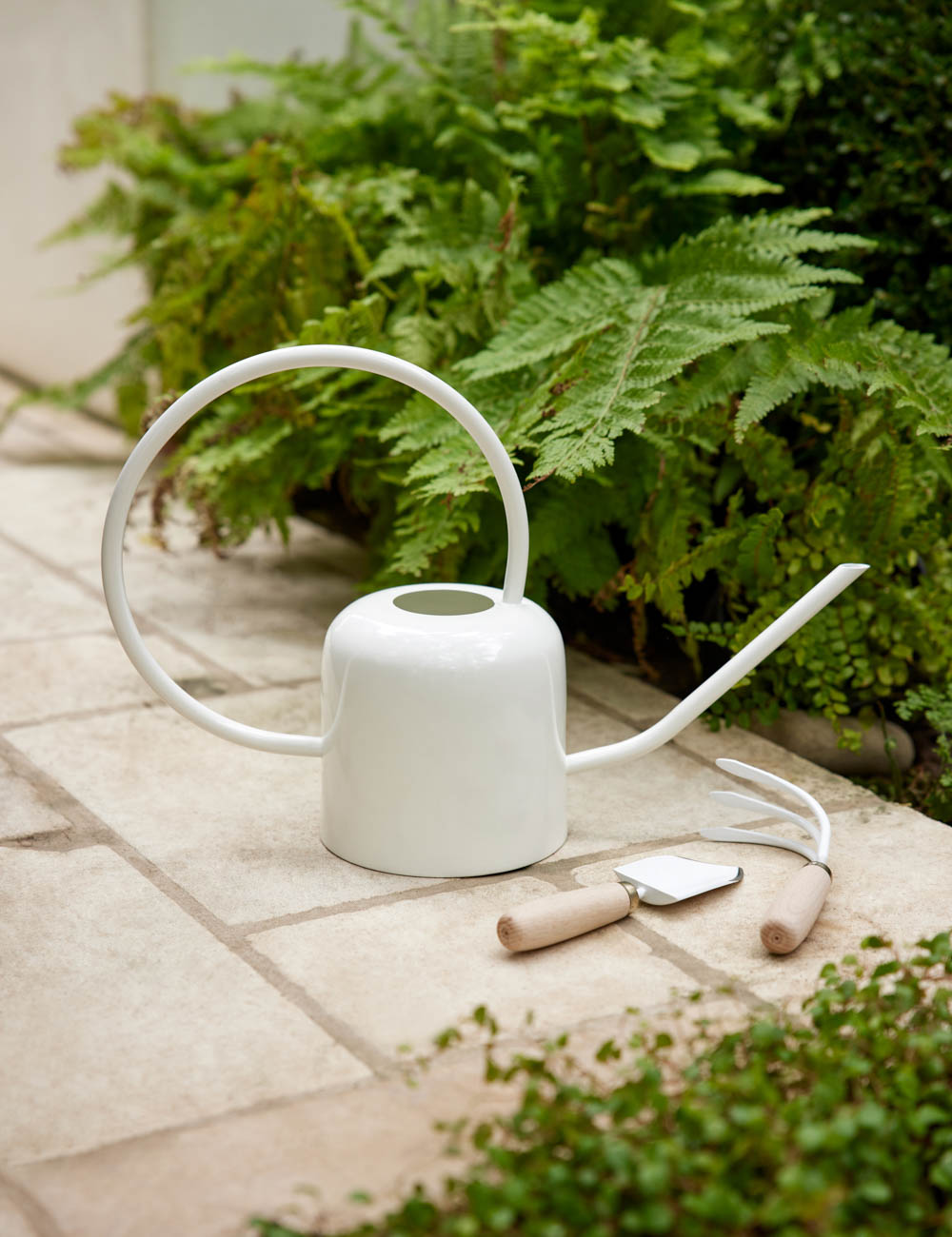 Premium Brenton Watering Can for Indoor & Outdoor Plants - 1 Gallon Large Capacity with Comfortable Handle - Perfect for Garden, Flowers, and Houseplants