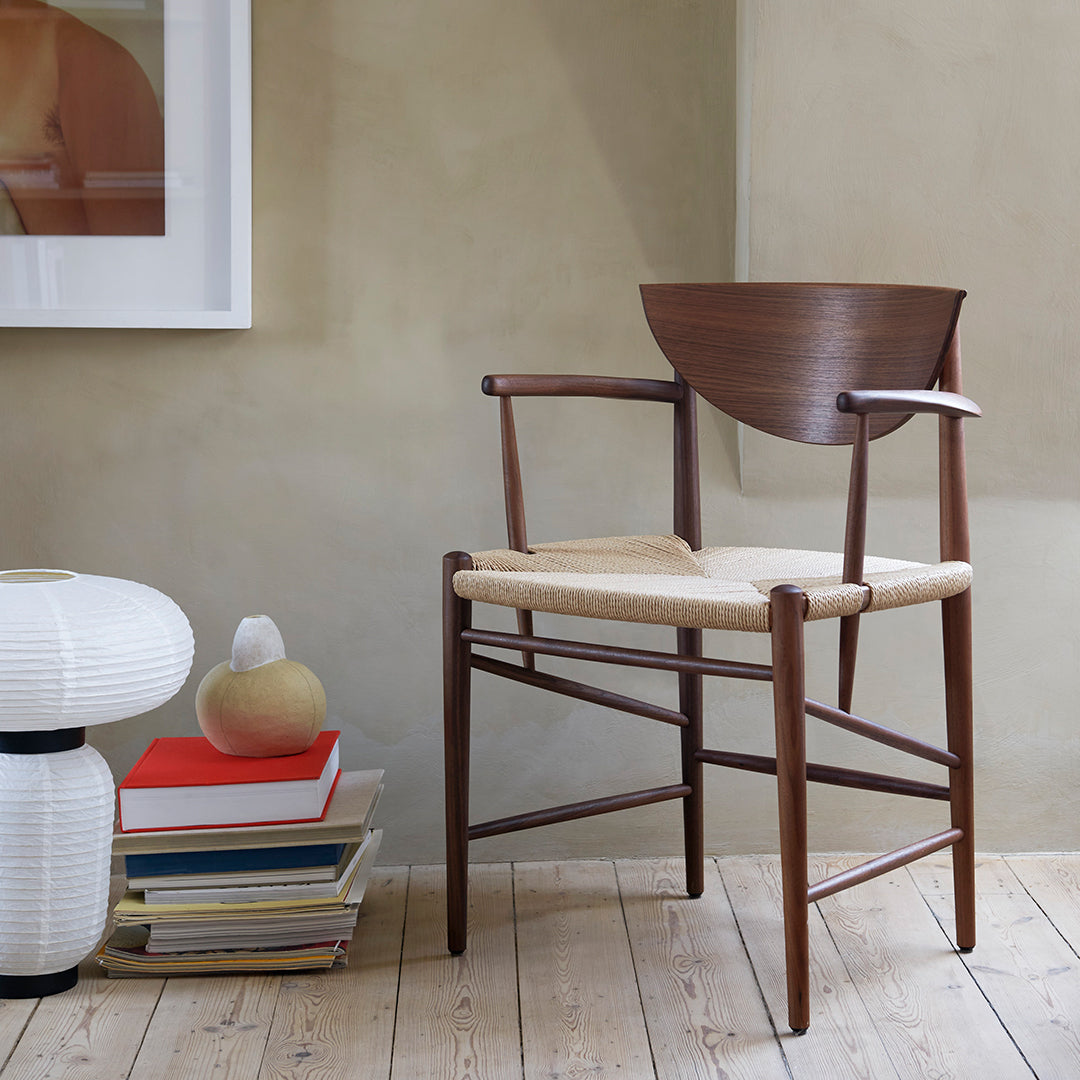 Modern HM4 Dining Armchair - Upholstered Fabric Seat, Sturdy Metal Legs - Perfect for Kitchen, Dining Room, or Breakfast Nook - Comfortable & Stylish Home Furniture
