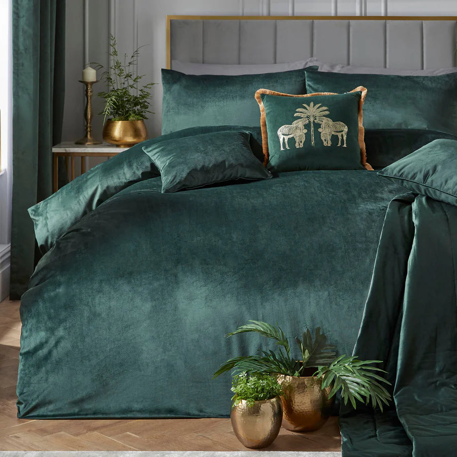 Laurence Llewelyn Bowen Montrose Duvet Cover Set - Luxury Bottle Green Bedding for Master Bedroom & Guest Room Decor