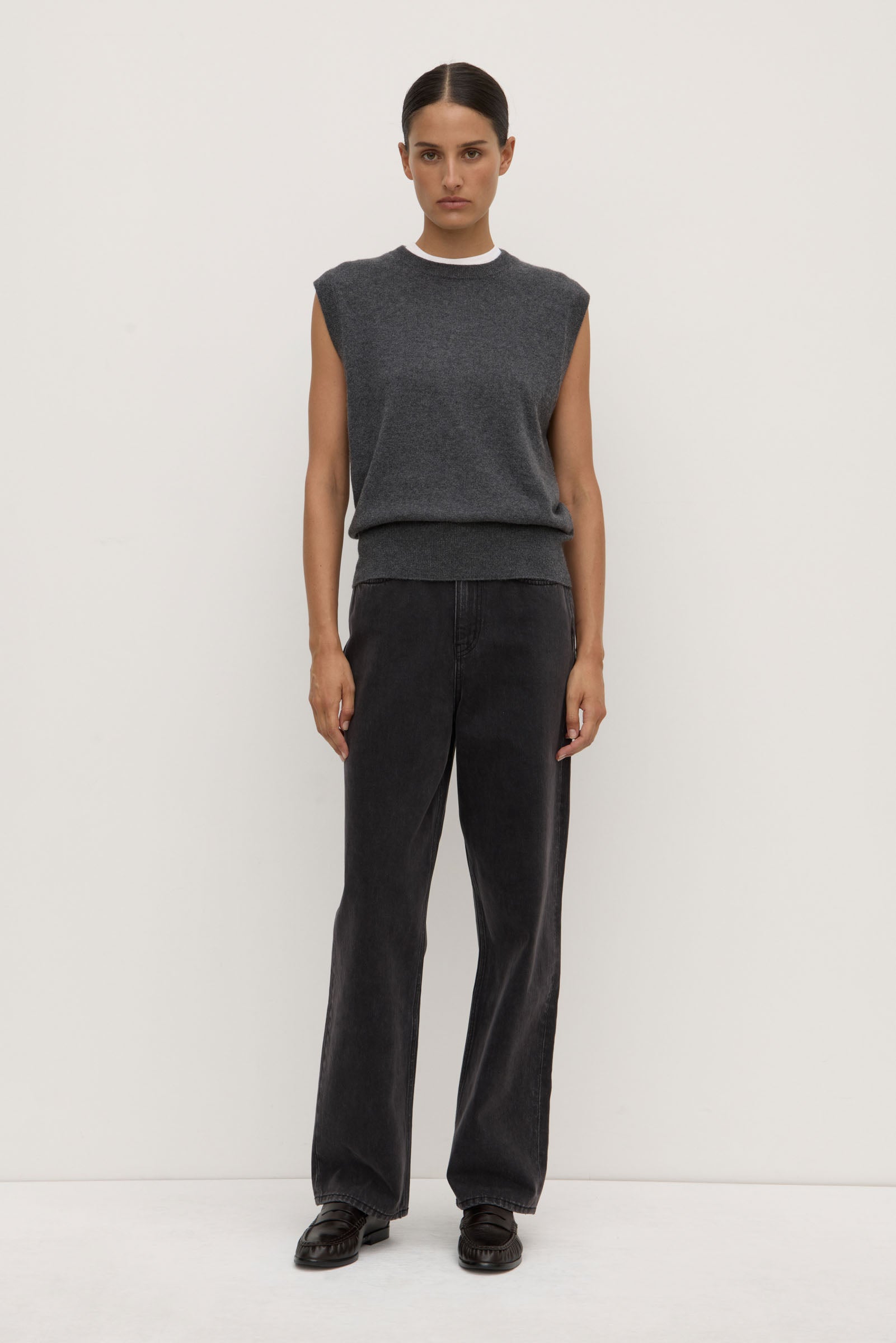 Soft & Cozy Cashmere Vest for Women - Lightweight Winter Layering Piece for Office, Travel & Casual Wear