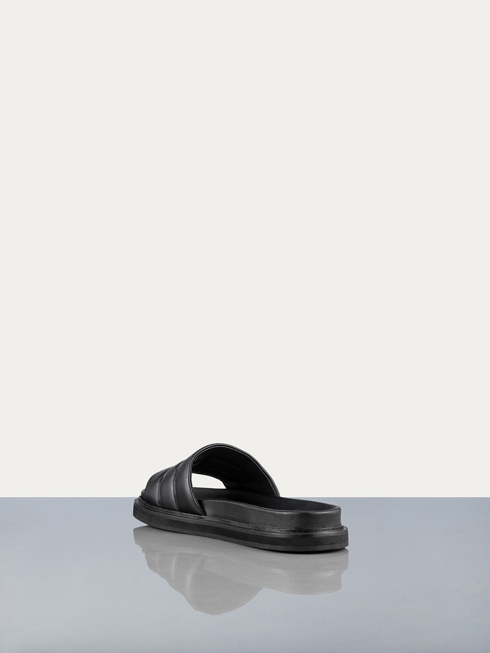 Men's Noir Sandals - Comfortable & Stylish Outdoor Summer Shoes for Beach, Pool & Casual Wear