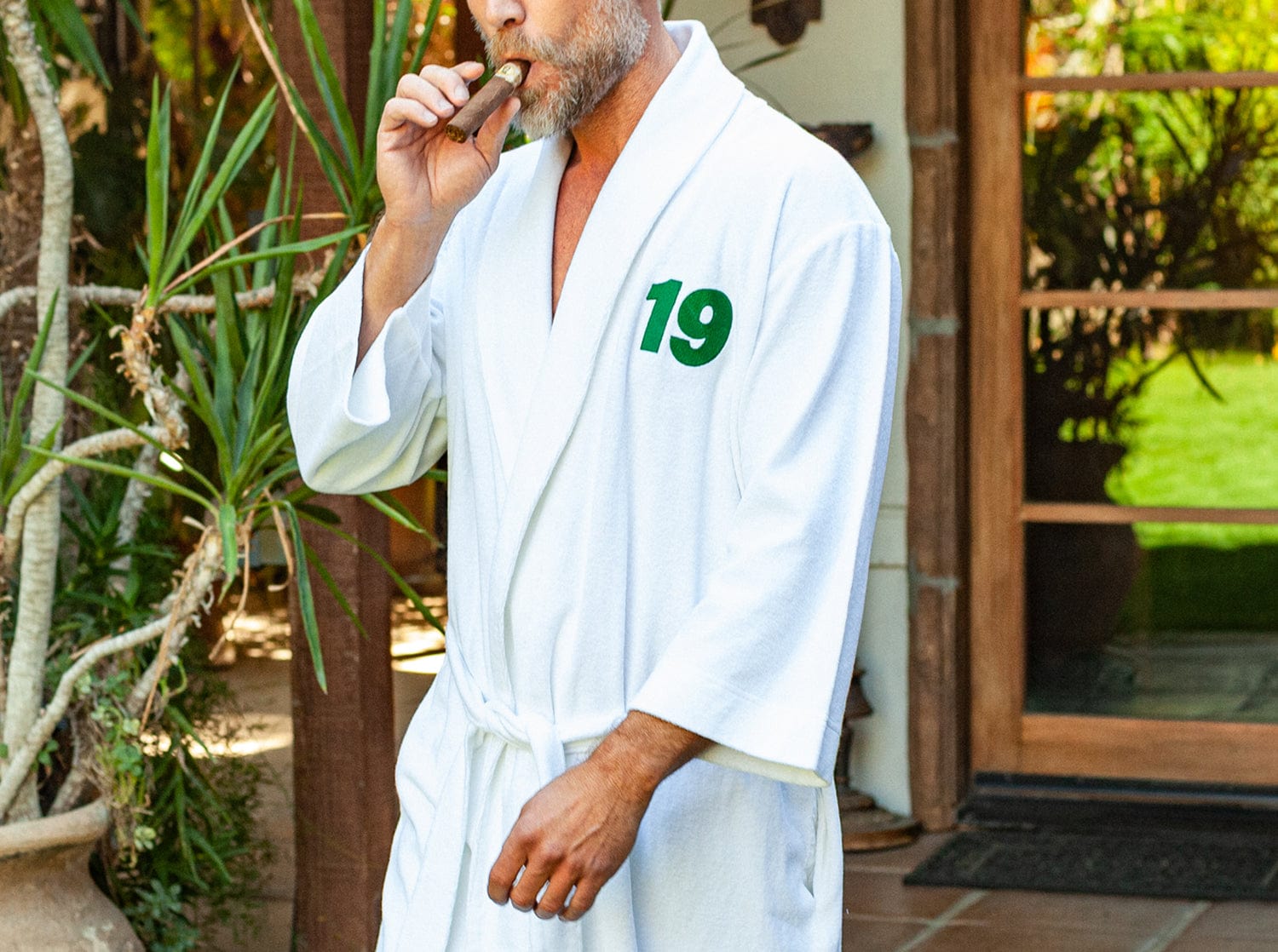 Limited Edition Terrycloth Caddiemaster Robe - Premium White Bathrobe for Spa, Golf & Luxury Home Relaxation