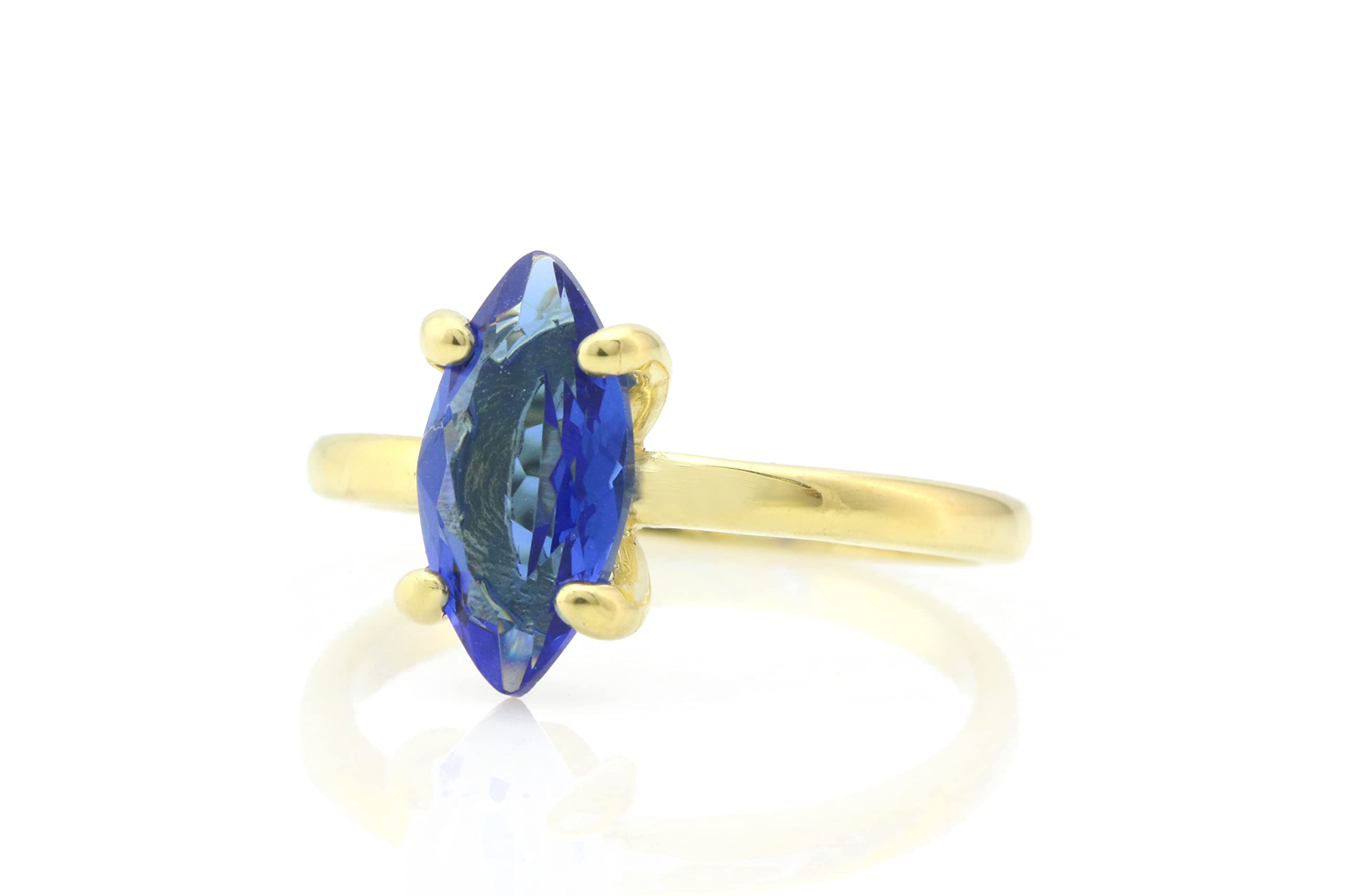 Exquisite Marquise Blue Sapphire Ring for Women - Elegant Promise, Engagement & Everyday Jewelry - Customizable with Engraving - Perfect Gift for Anniversaries, Birthdays & Special Occasions