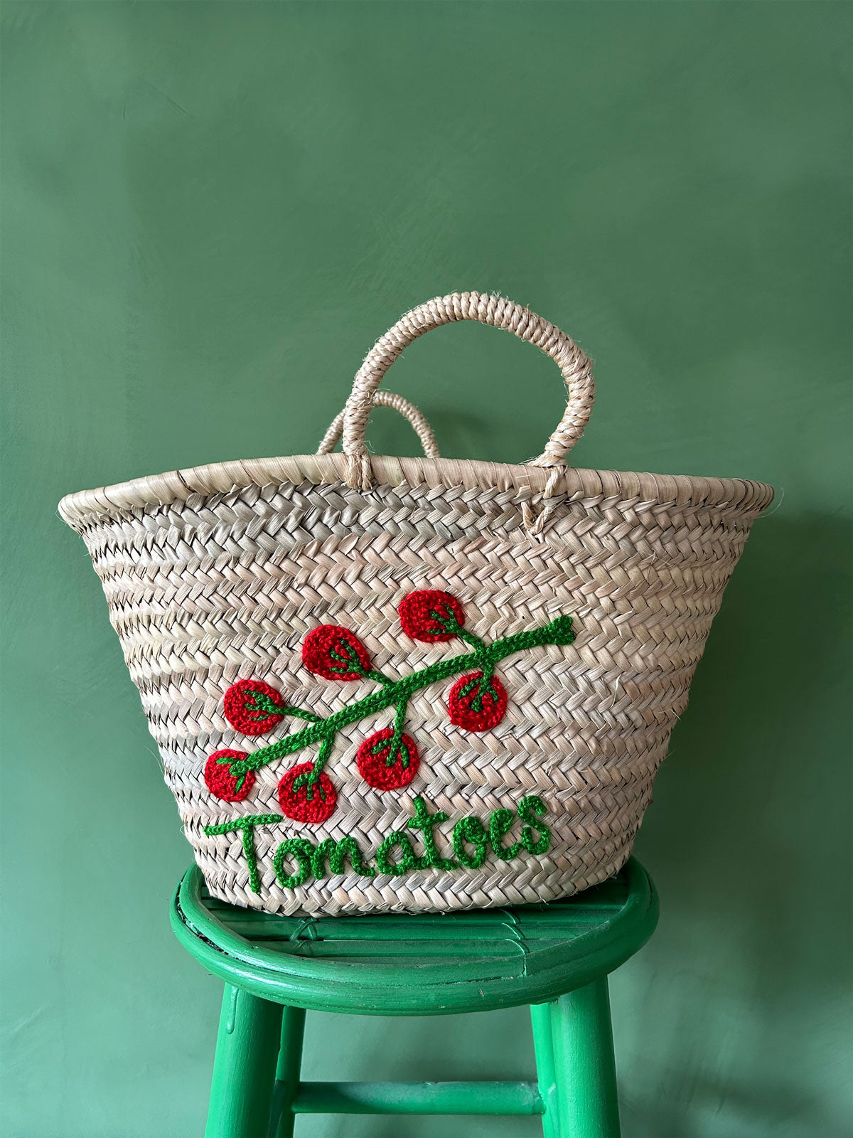 Handmade Embroidered Cotton Market Tote Bag with Tomato Design - Perfect for Grocery Shopping, Farmers Market & Beach Outings