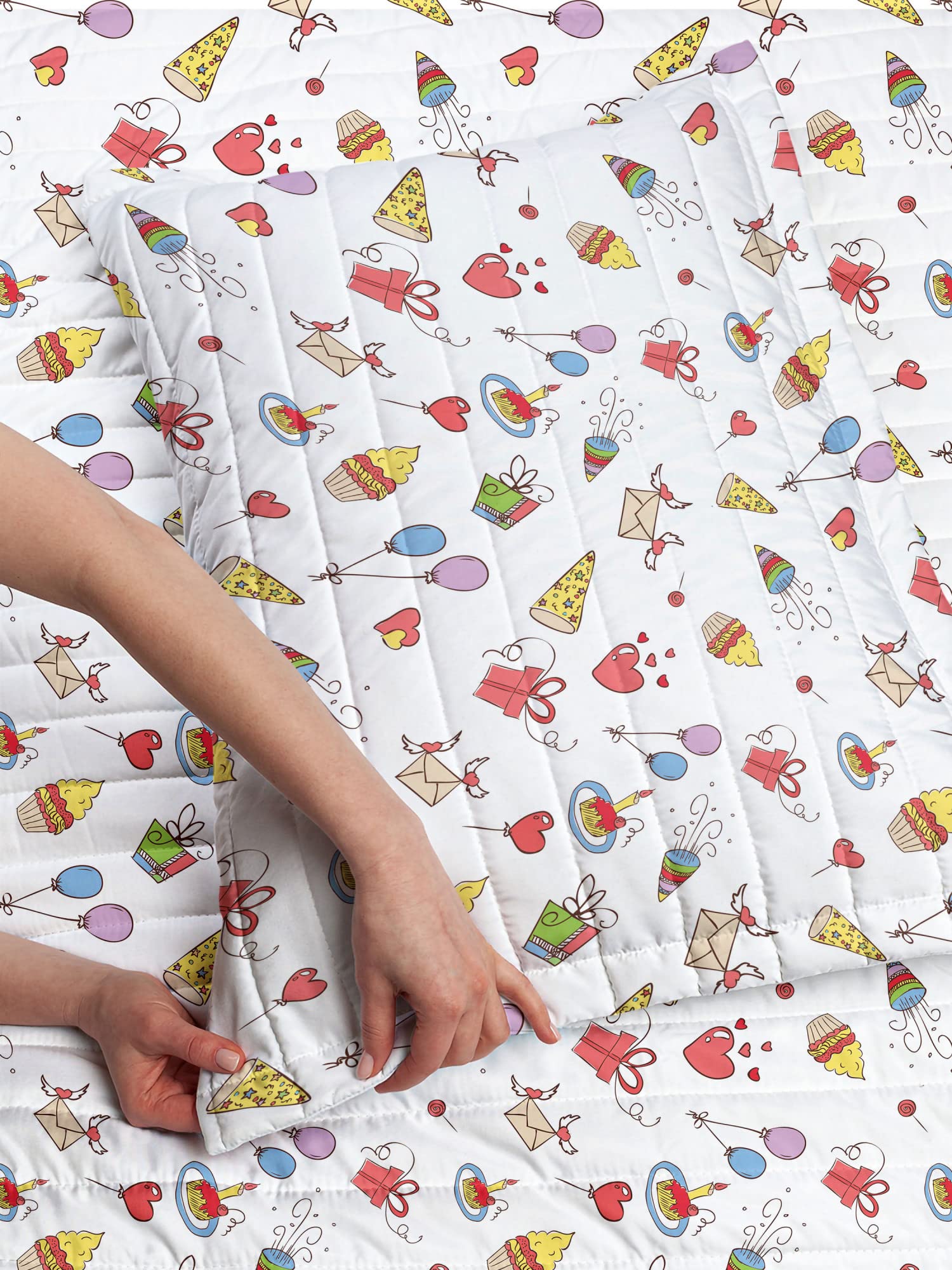 Ambesonne Birthday Microfiber Bedspread Set - Hand Drawn Party Cupcakes, Hearts & Hats Design - Soft Queen Size Bedding with Pillow Shams & Comforter - Perfect for Surprise Celebrations, Themed Parties & Festive Home Decor