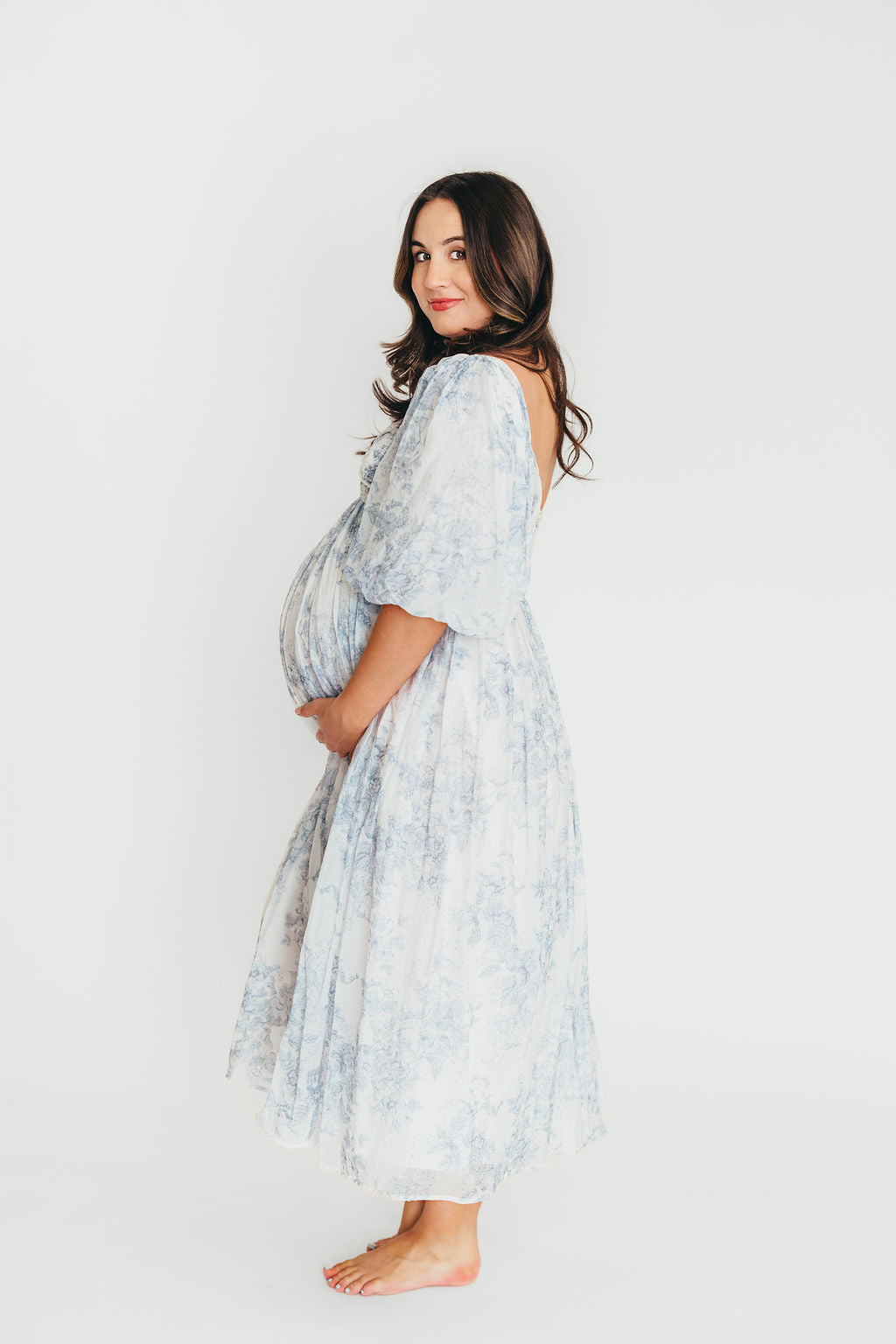 Harlow Maxi Dress - Light Blue Floral Maternity Dress | Bump Friendly & Size Inclusive (S-3XL) | Perfect for Pregnancy, Beach Vacations & Summer Weddings