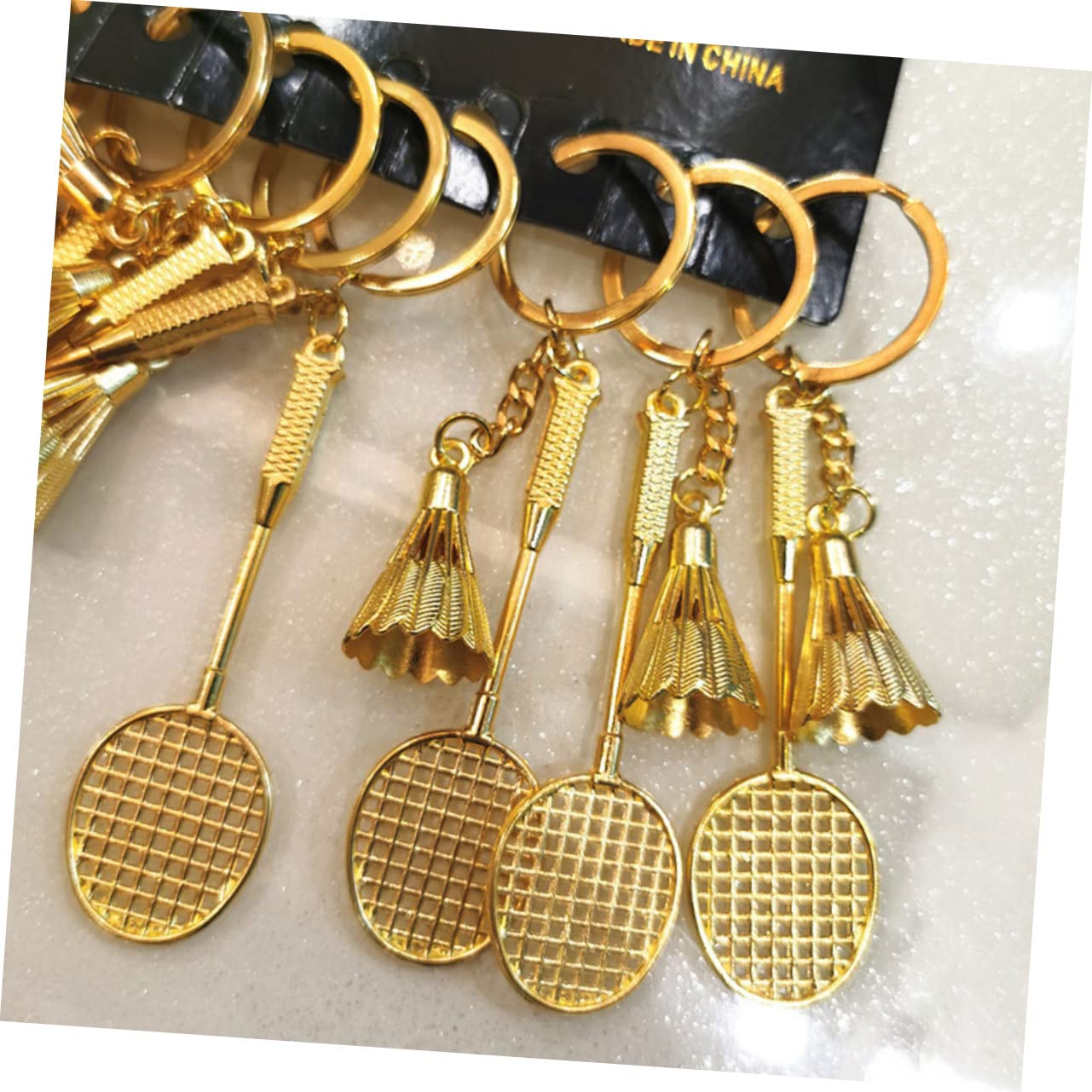 Happyyami 30 Pcs Badminton Keychain for Boys - Golden Zinc Alloy Sports Key Rings - Perfect for Badminton Lovers, Team Gifts & Sports Enthusiasts