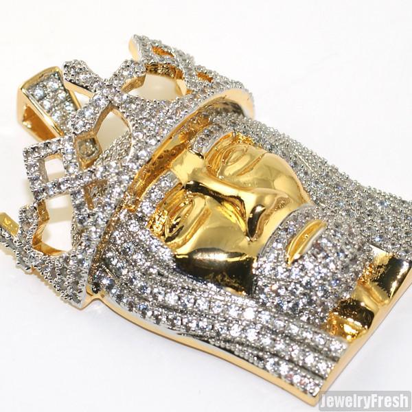 3D Gold King of Kings Jesus Pendant Necklace - Religious Cross Pendant for Men & Women - Perfect for Church, Baptism, Confirmation & Christian Gifts
