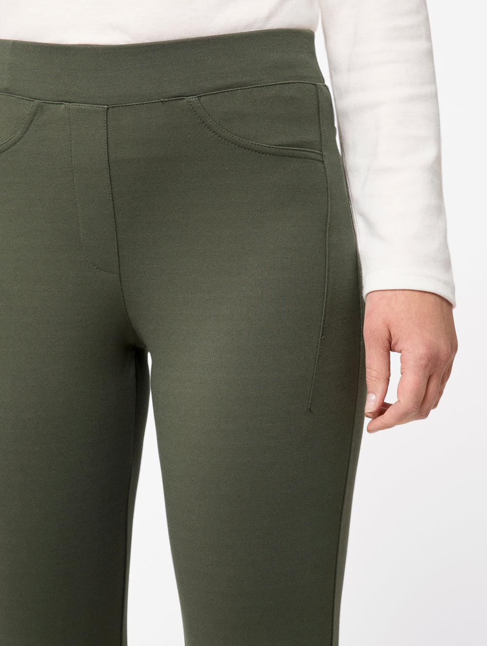 Stylish Slim Leg Short Pants for Women - Comfortable & Trendy Casual Wear for Summer, Gym, and Lounge