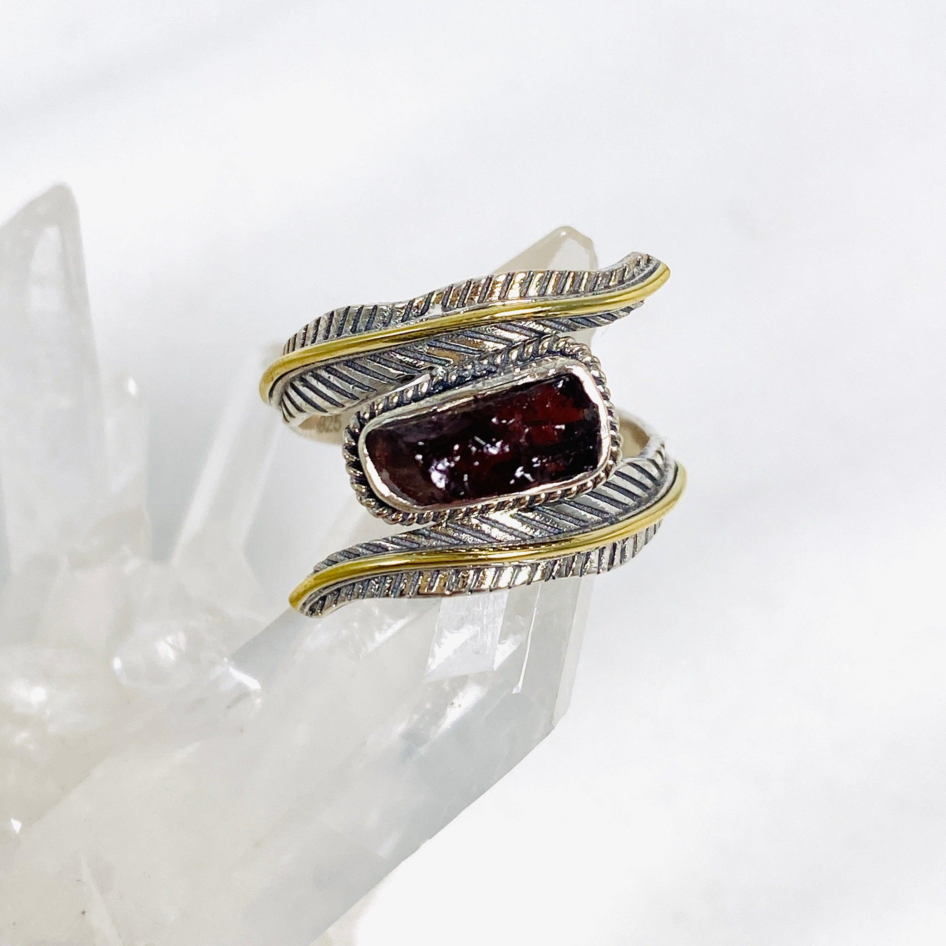 Garnet Leaf Setting Raw Sterling Silver Ring R4224 for Women - Elegant Bohemian Jewelry for Everyday Wear & Special Occasions