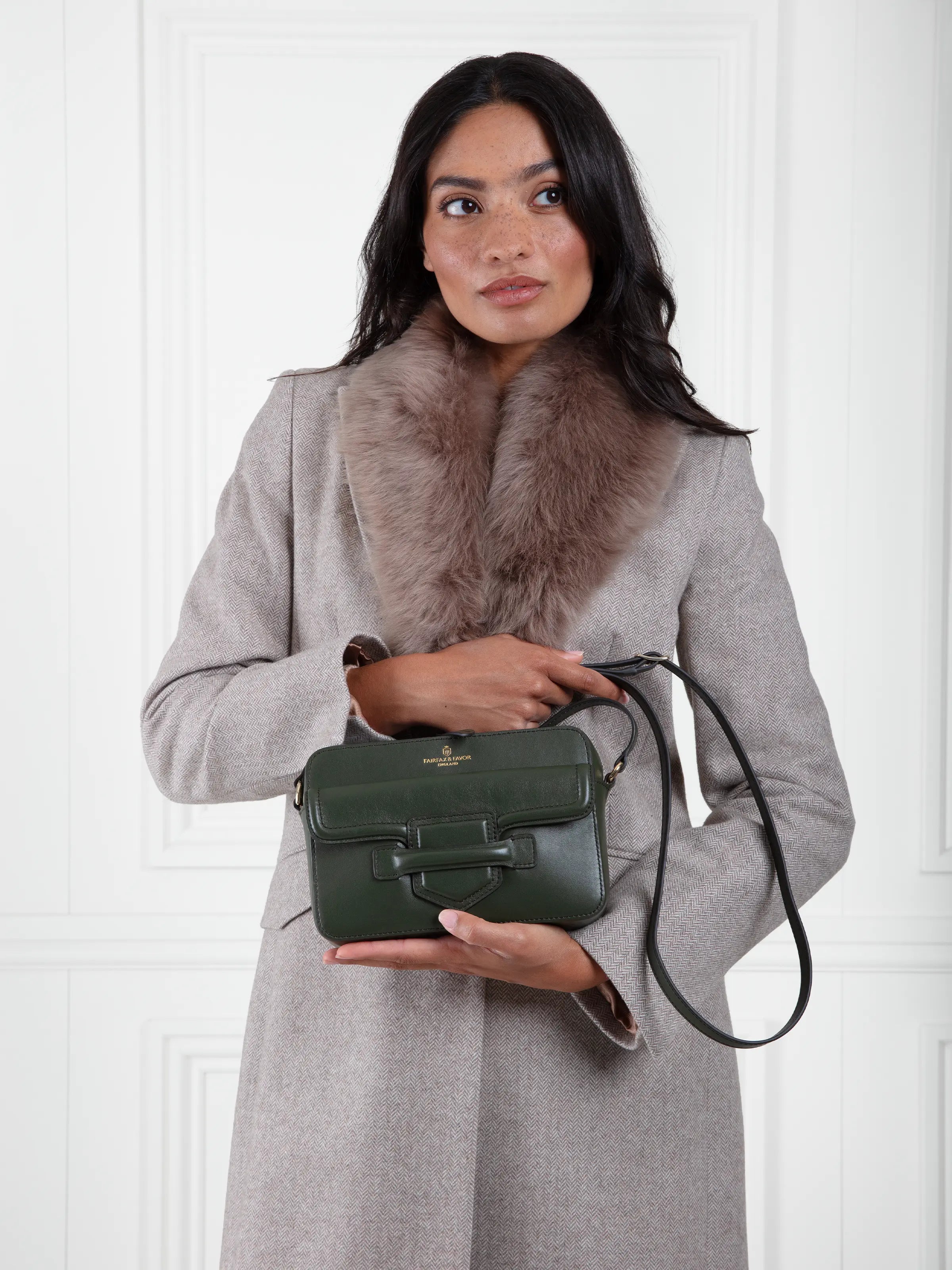 Massingham Cross Body Bag for Women - Genuine Moss Green Leather Handbag - Perfect for Travel, Work & Everyday Use