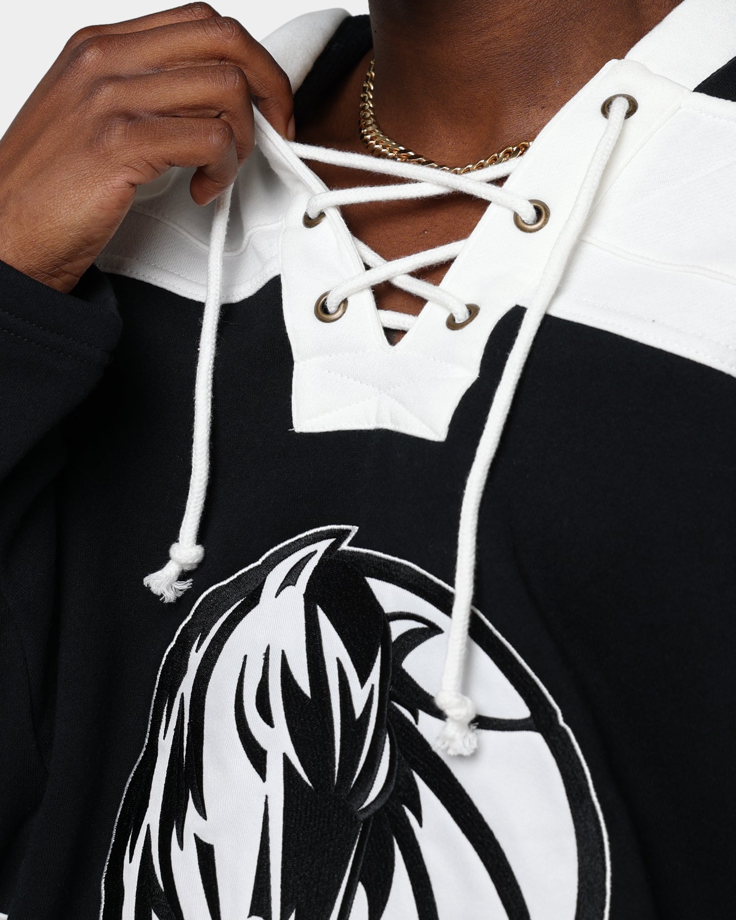 47 Brand Dallas Mavericks Superior Lacer Hoodie - Jet Black NBA Basketball Fan Apparel for Men & Women - Perfect for Game Day, Casual Wear & Sports Events