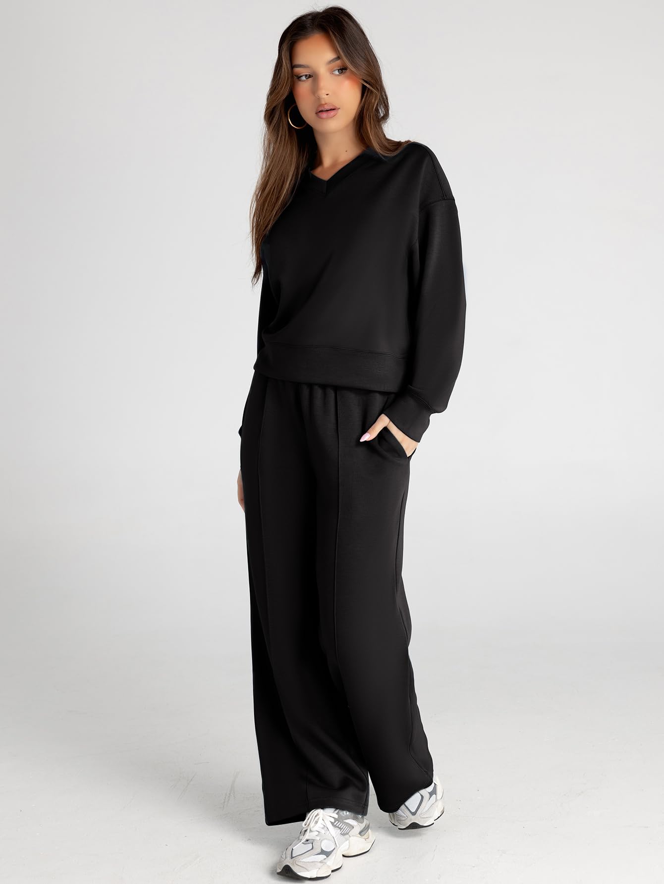 Glamaker Women's 2 Piece Sweatsuit Set - Long Sleeve Pullover Top & Wide Leg Lounge Pants - Casual Fall Outfit for Home, Travel & Yoga