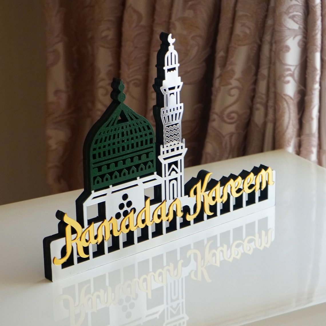 Ramadan Kareem Masjid An Nabawi Wooden Islamic Gift - Handcrafted Table Decor for Muslim Home & Mosque - Perfect for Ramadan Decorations, Eid Gifts & Islamic Home Decor