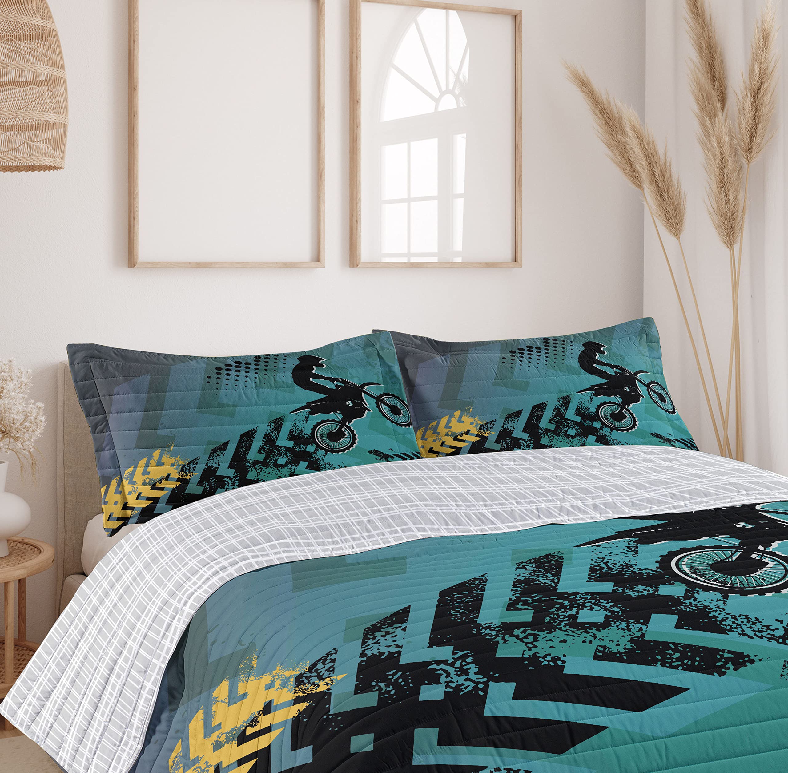 Ambesonne Reversible Dirt Bike Bedspread Set - Extreme Sports Stunt Racer Silhouette Design with Grunge Arrows | Microfiber Comforter & Pillow Shams | King Size Bedding in Teal, Pale Blue & Black | Perfect for Motorcycle Enthusiasts' Bedrooms & Man Caves