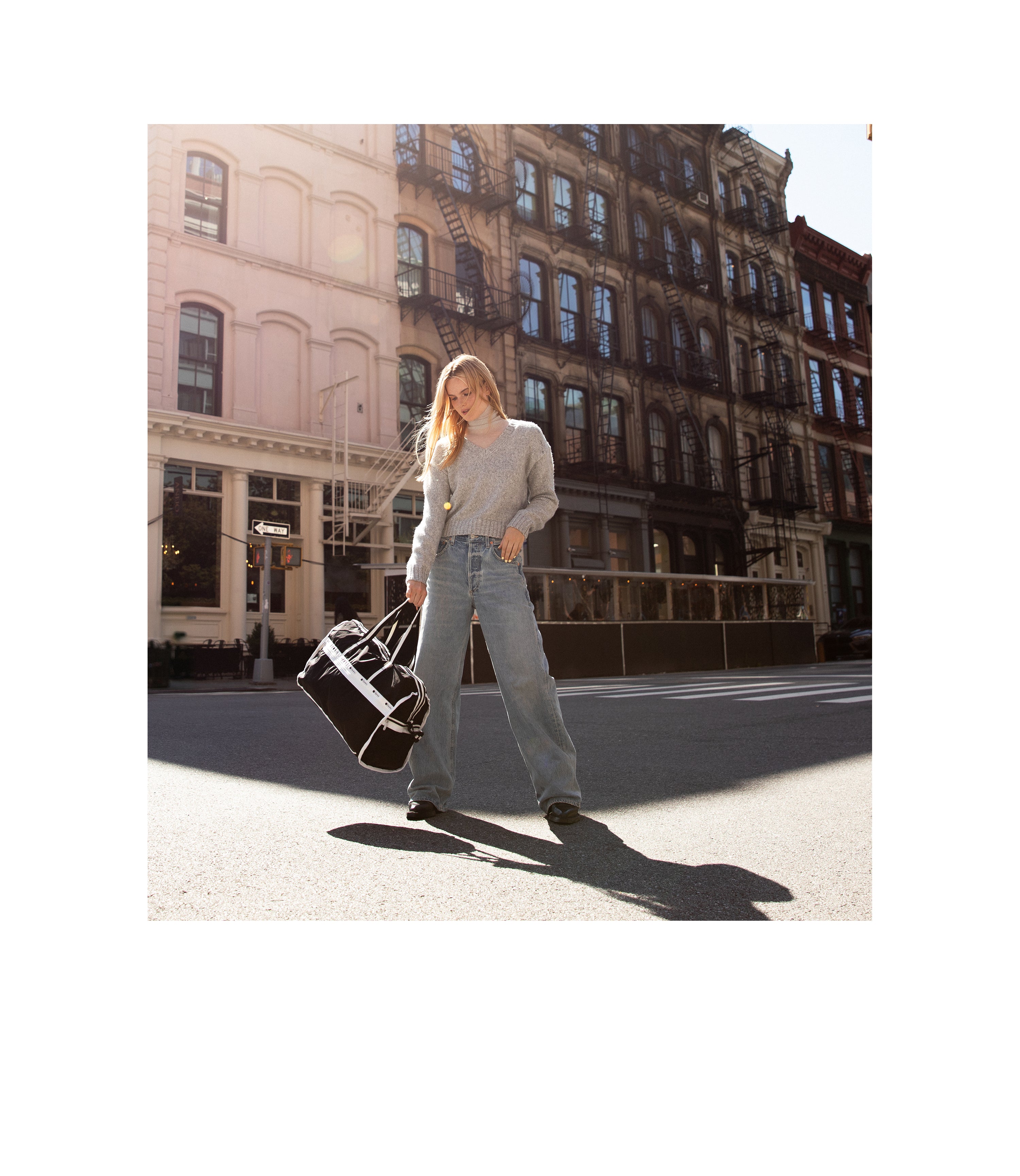 Deluxe Large Weekender Bag for Women - Stylish Spacious Travel Tote with Pockets - Perfect for Weekend Getaways, Gym, Work & Overnight Trips