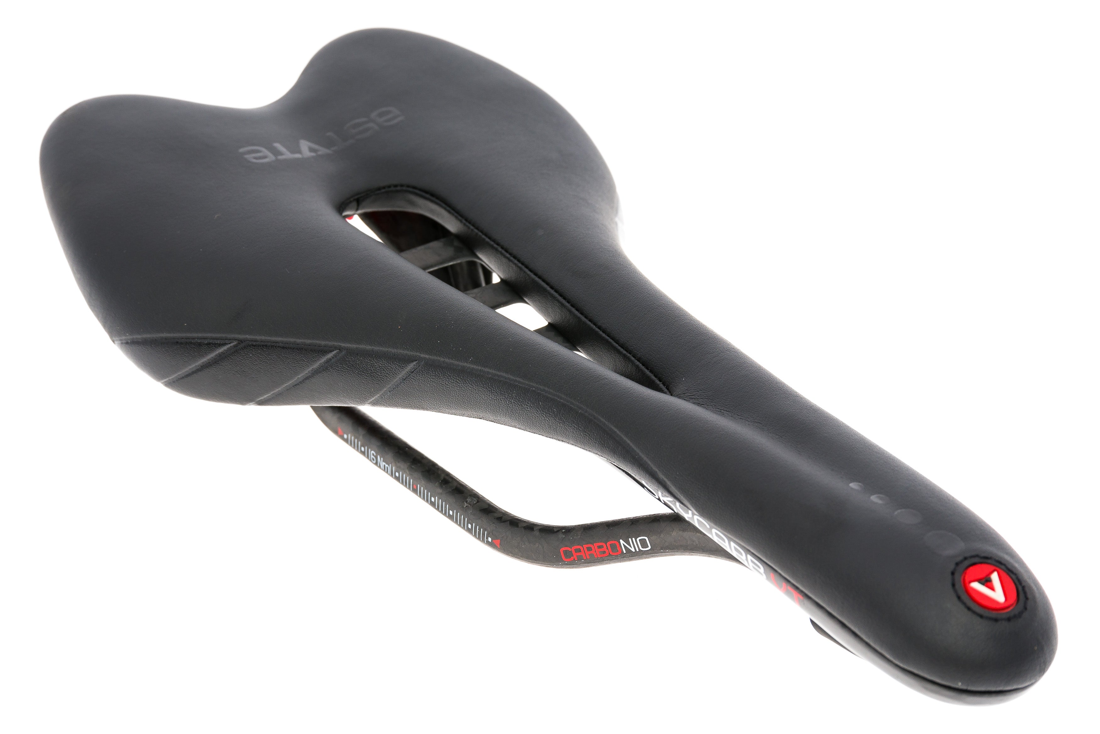 Astute Skycarb VT Saddle 140mm Carbon Fiber Bike Seat with Nio Rails - Lightweight & Durable Cycling Saddle for Road & Mountain Bikes - Perfect for Long-Distance Riding & Racing
