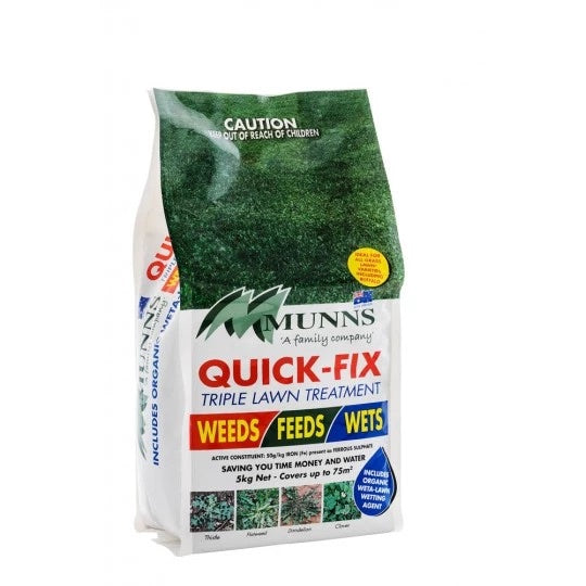Munns Quick Fix Triple Lawn Treatment - 3-in-1 Fertilizer, Weed & Moss Killer for Greener Grass | Perfect for Spring & Summer Lawn Care, Backyard Maintenance, Golf Courses & Landscaping