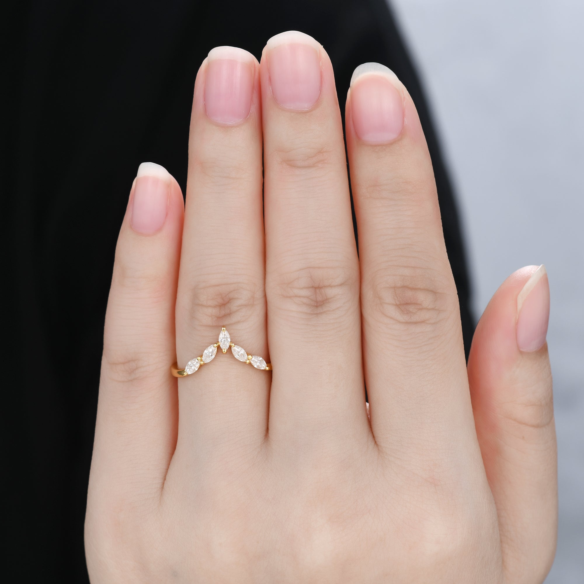 14K Yellow Gold Marquise Moissanite Wedding Ring Set - Curved Chevron Matching Band for Women, Bridal Jewelry, Anniversary Gift, Engagement Ring Alternative for Special Occasions