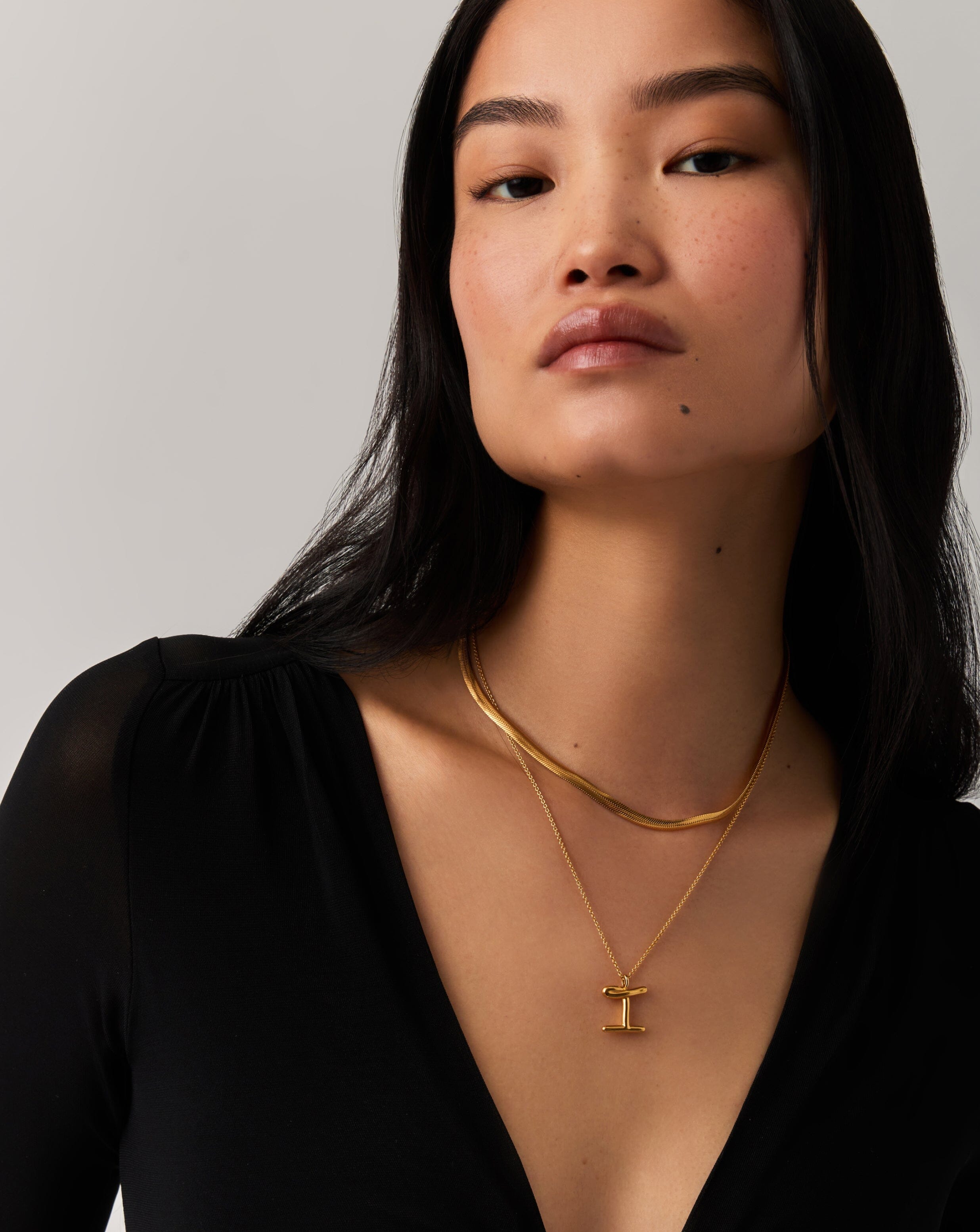 Curly Molten Initial Pendant Necklace - Letter I | 18k Gold Vermeil | Personalized Jewelry Gift for Women, Birthday, Anniversary, Valentine's Day