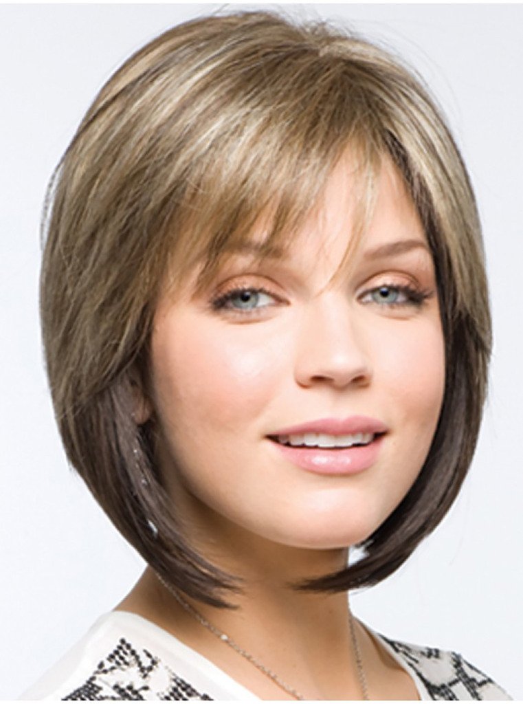 Amore Codi Wig with 15-Page Christy's Wigs Q&A Booklet, 2oz Travel Size Wig Shampoo, Wig Cap & Wide Tooth Comb - Creamy Blonde | Perfect for Cosplay, Costume Parties & Everyday Wear